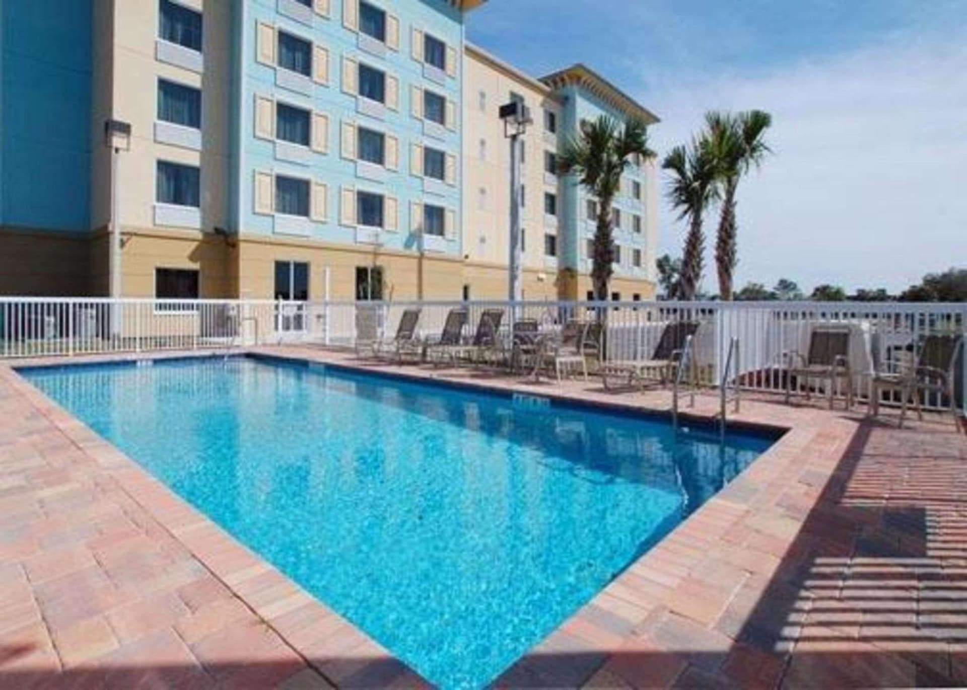 Comfort Suites Palm Bay - Melbourne property views in Palm Bay, FL — gallery photo 3