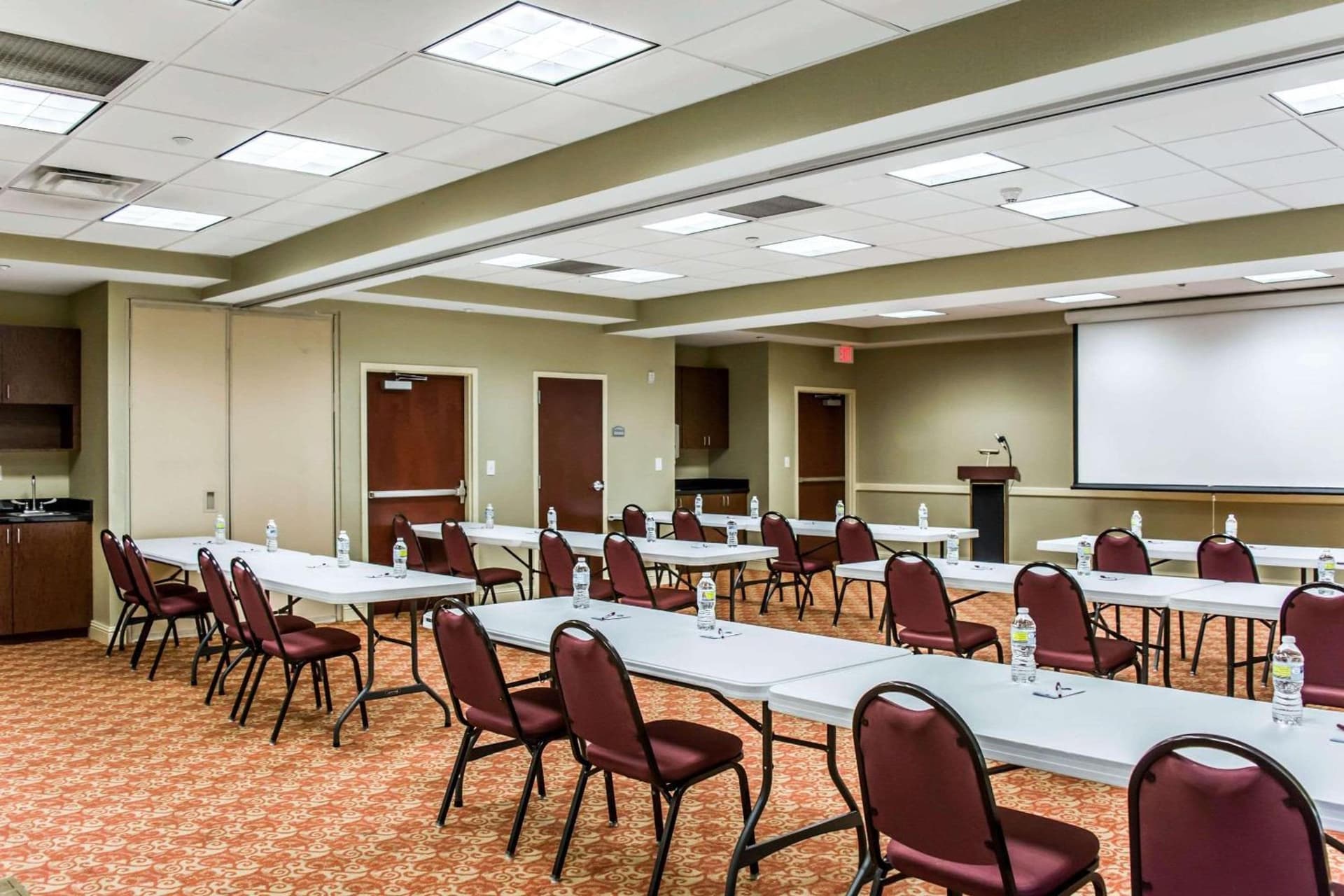 Comfort Suites Palm Bay - Melbourne gallery photo in Palm Bay, FL — image 32