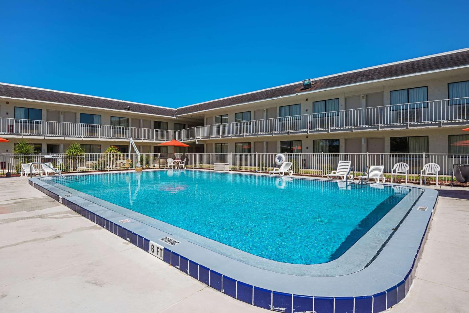 Rodeway Inn Kissimmee Maingate West gallery photo in Kissimmee, FL — image 23
