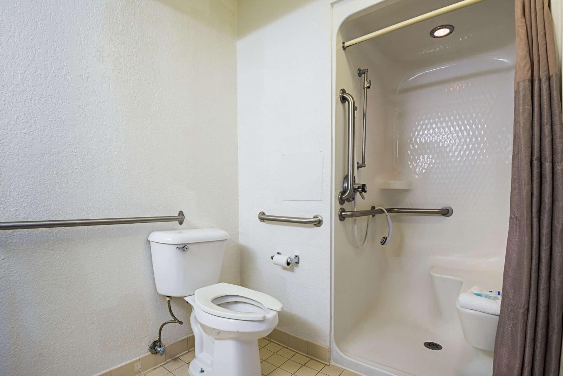 Rodeway Inn Kissimmee Maingate West gallery photo in Kissimmee, FL — image 20