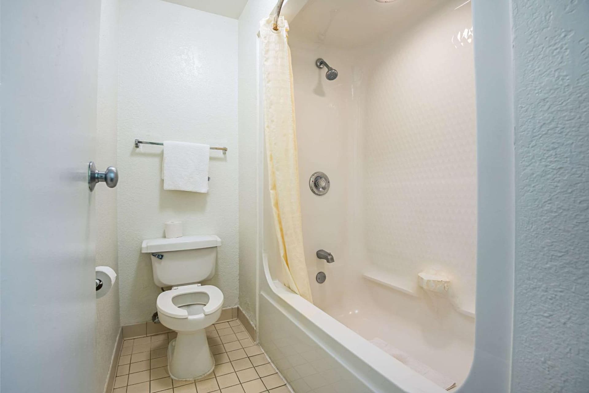 Rodeway Inn Kissimmee Maingate West gallery photo in Kissimmee, FL — image 19