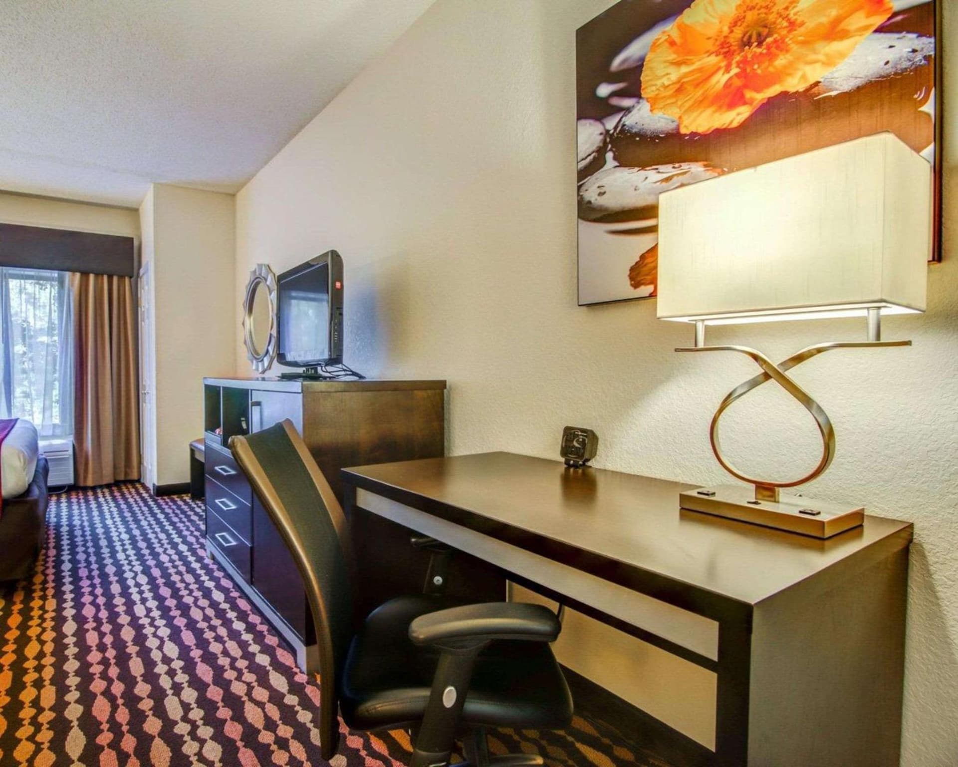Comfort Suites Northside Hospital Gwinnett interior in Lawrenceville, GA — gallery photo 2