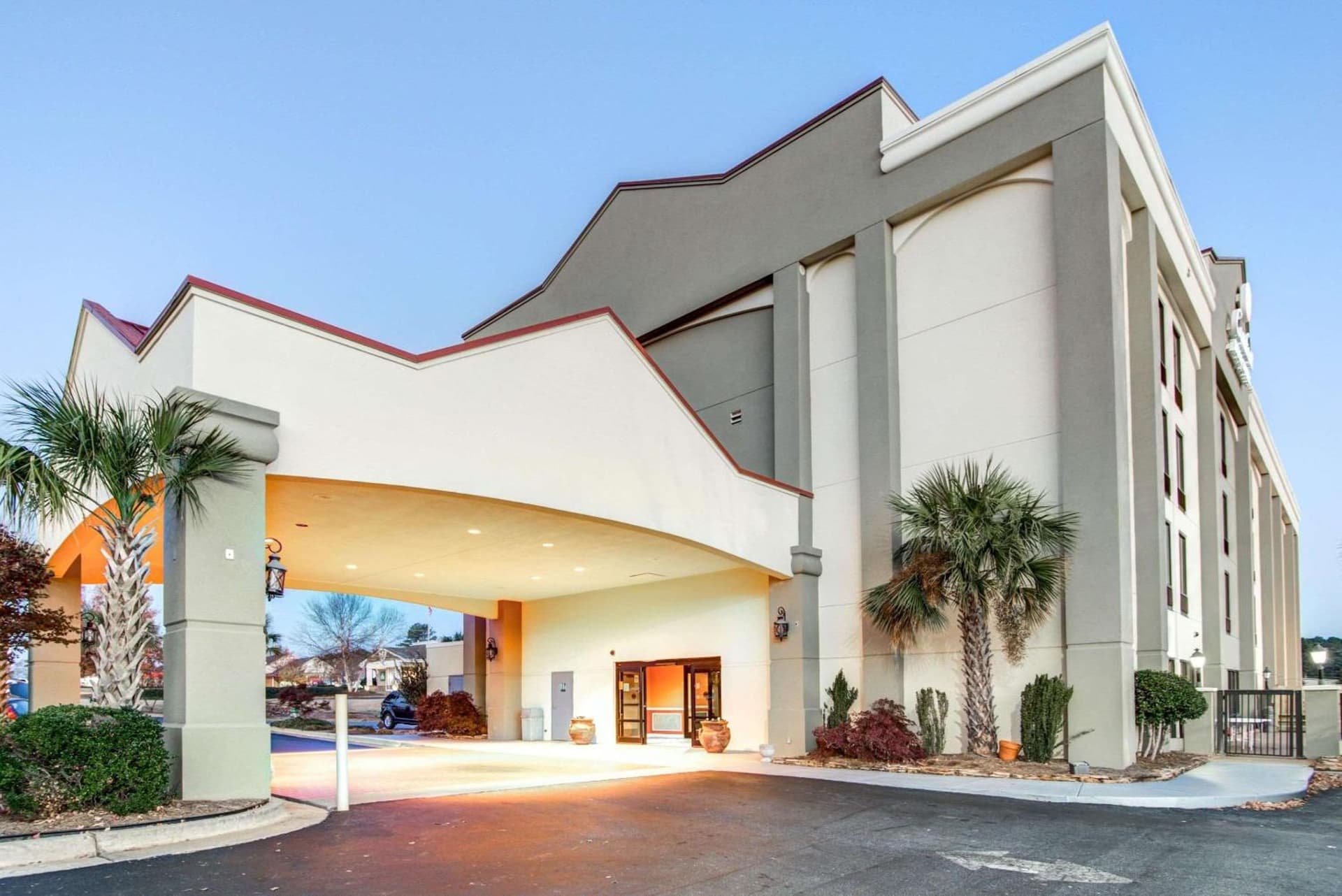 Comfort Inn & Suites Athens North property views in Athens, GA — gallery photo 3