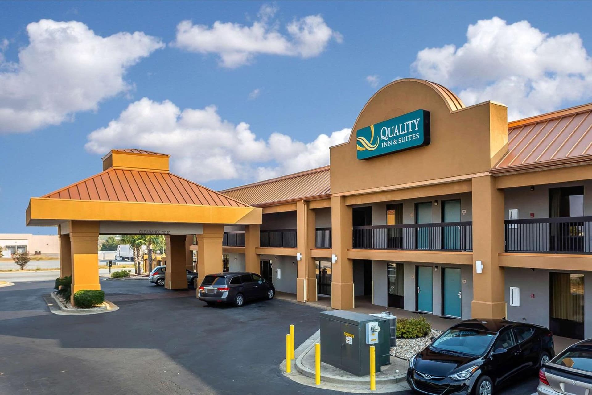 Quality Inn & Suites near Robins Air Force Base gallery photo in Warner Robins, GA — image 11