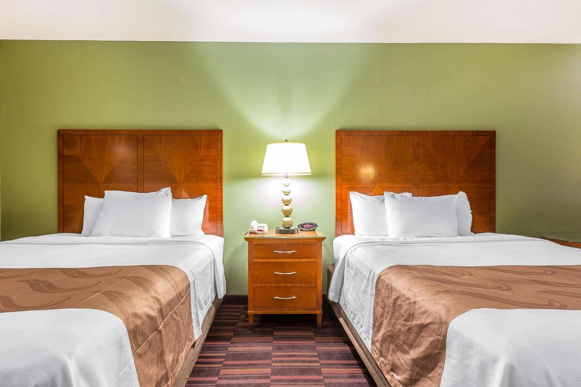 Quality Inn & Suites near Robins Air Force Base gallery photo in Warner Robins, GA — image 21