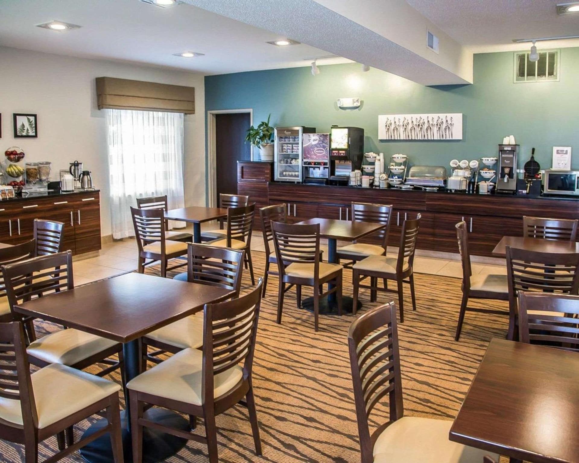 Sleep Inn & Suites Davenport - Quad Cities gallery photo in Bettendorf, IA — image 24