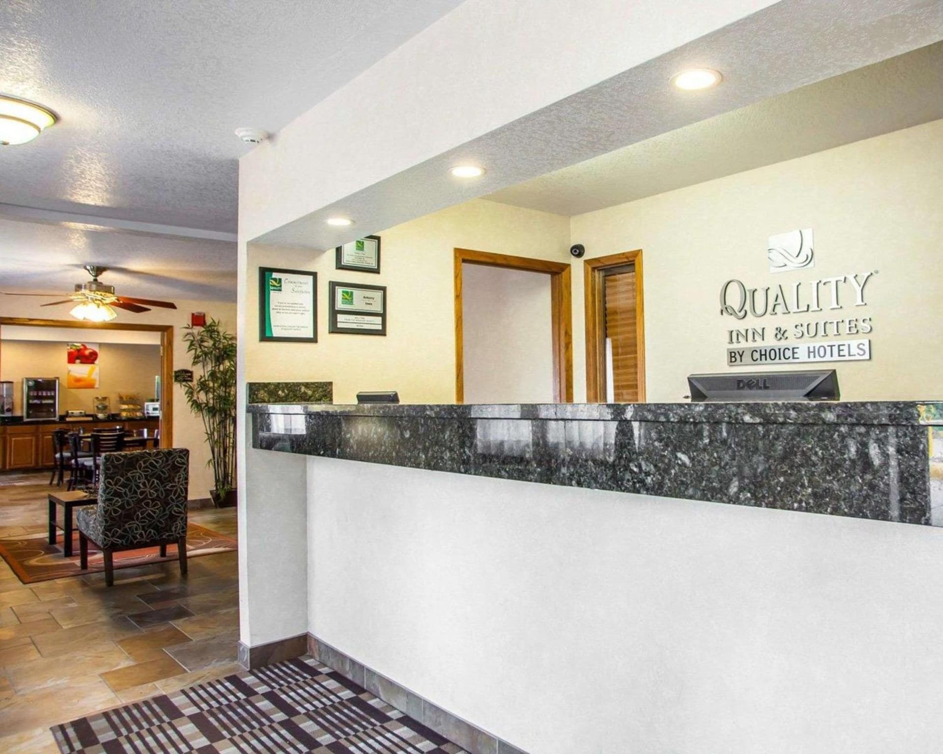 Quality Inn & Suites Ankeny-Des Moines property views in Ankeny, IA — gallery photo 3