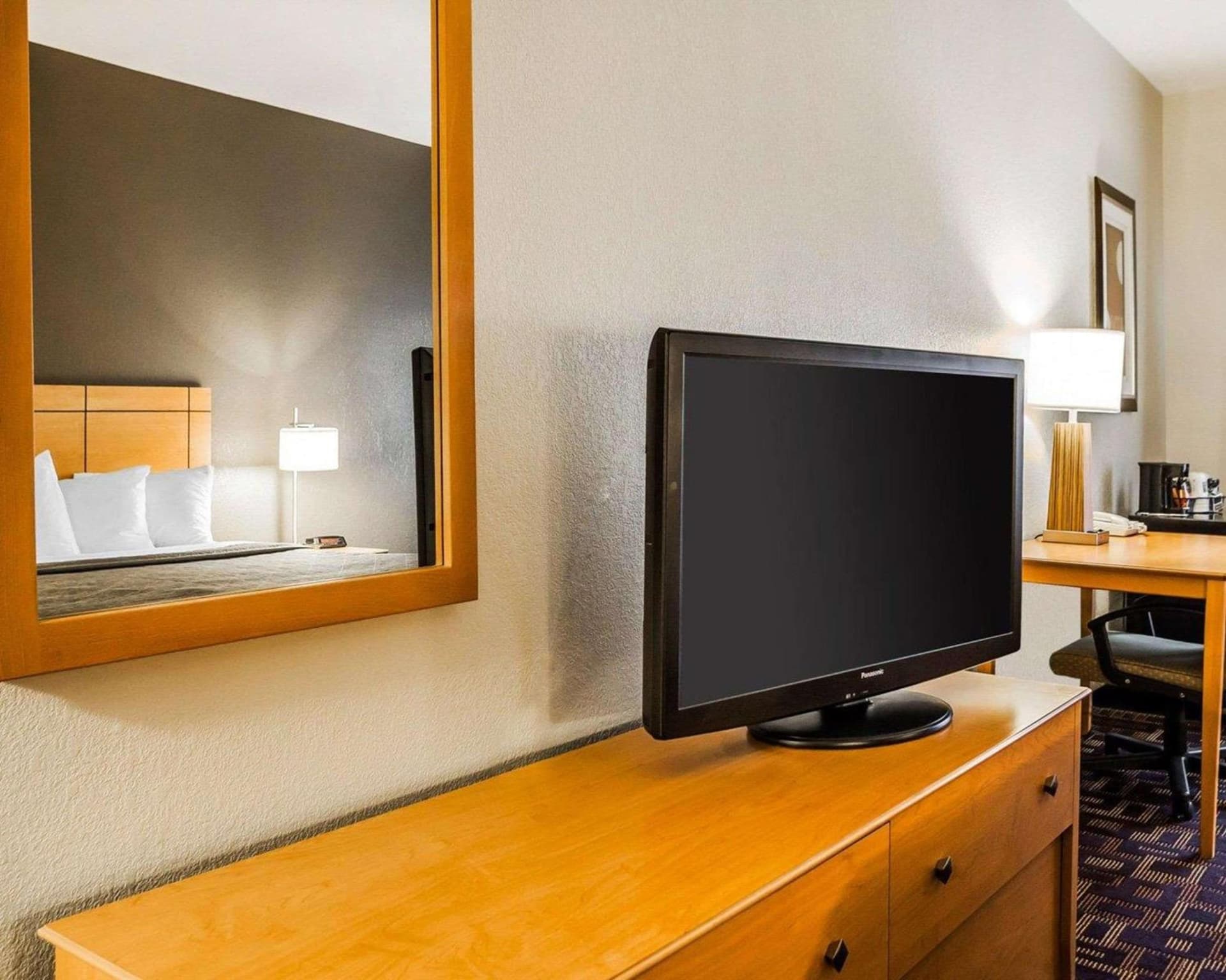 Quality Inn & Suites Des Moines Airport gallery photo in Des Moines, IA — image 7
