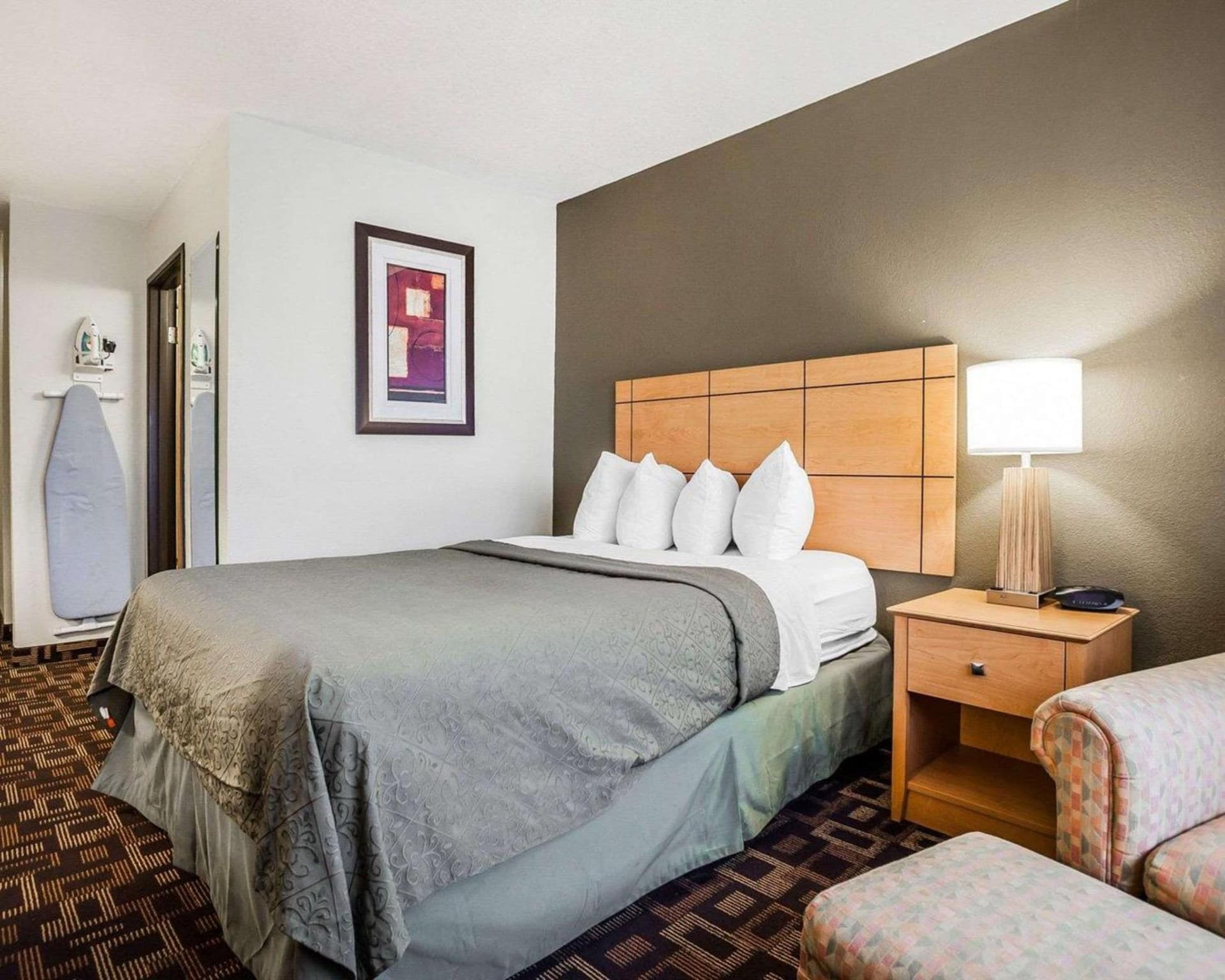 Quality Inn & Suites Des Moines Airport gallery photo in Des Moines, IA — image 14