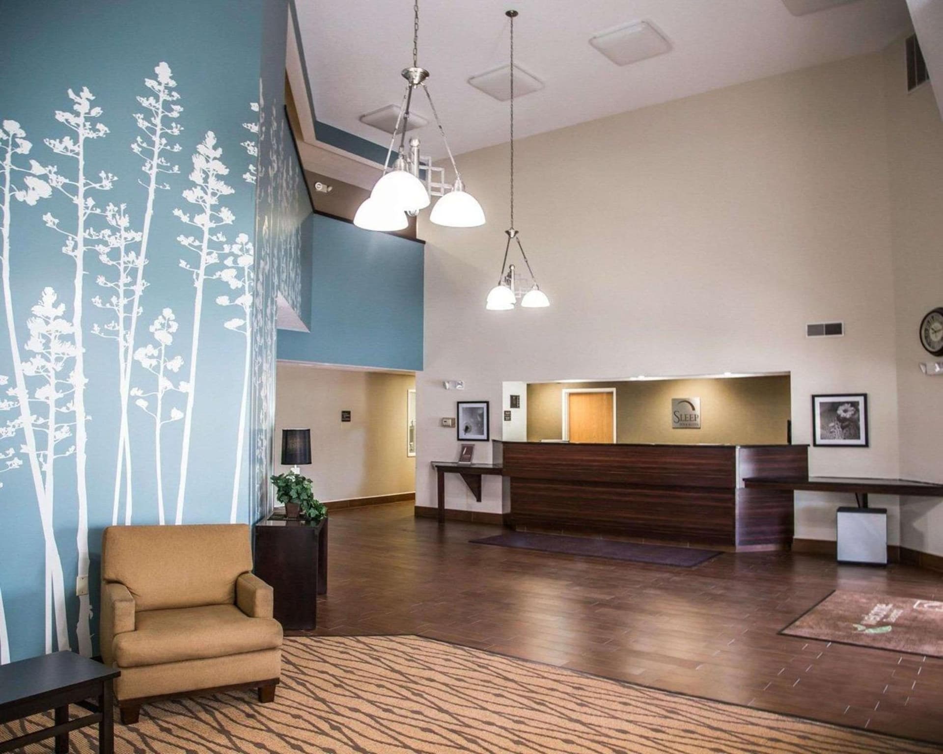 Sleep Inn & Suites Davenport - Quad Cities interior in Bettendorf, IA — gallery photo 2