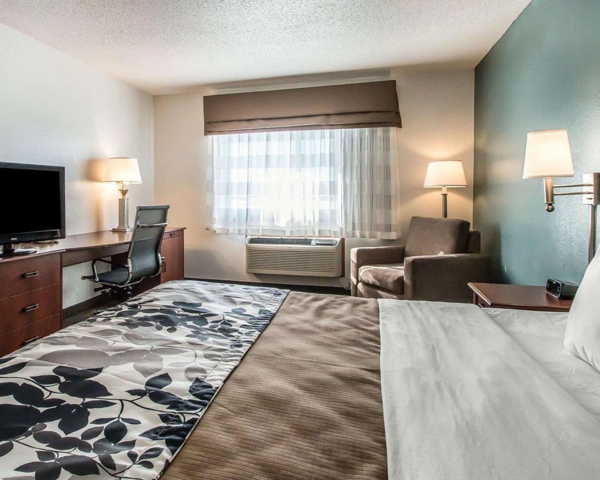 Sleep Inn & Suites Mount Vernon gallery photo in Mount Vernon, IA — image 10