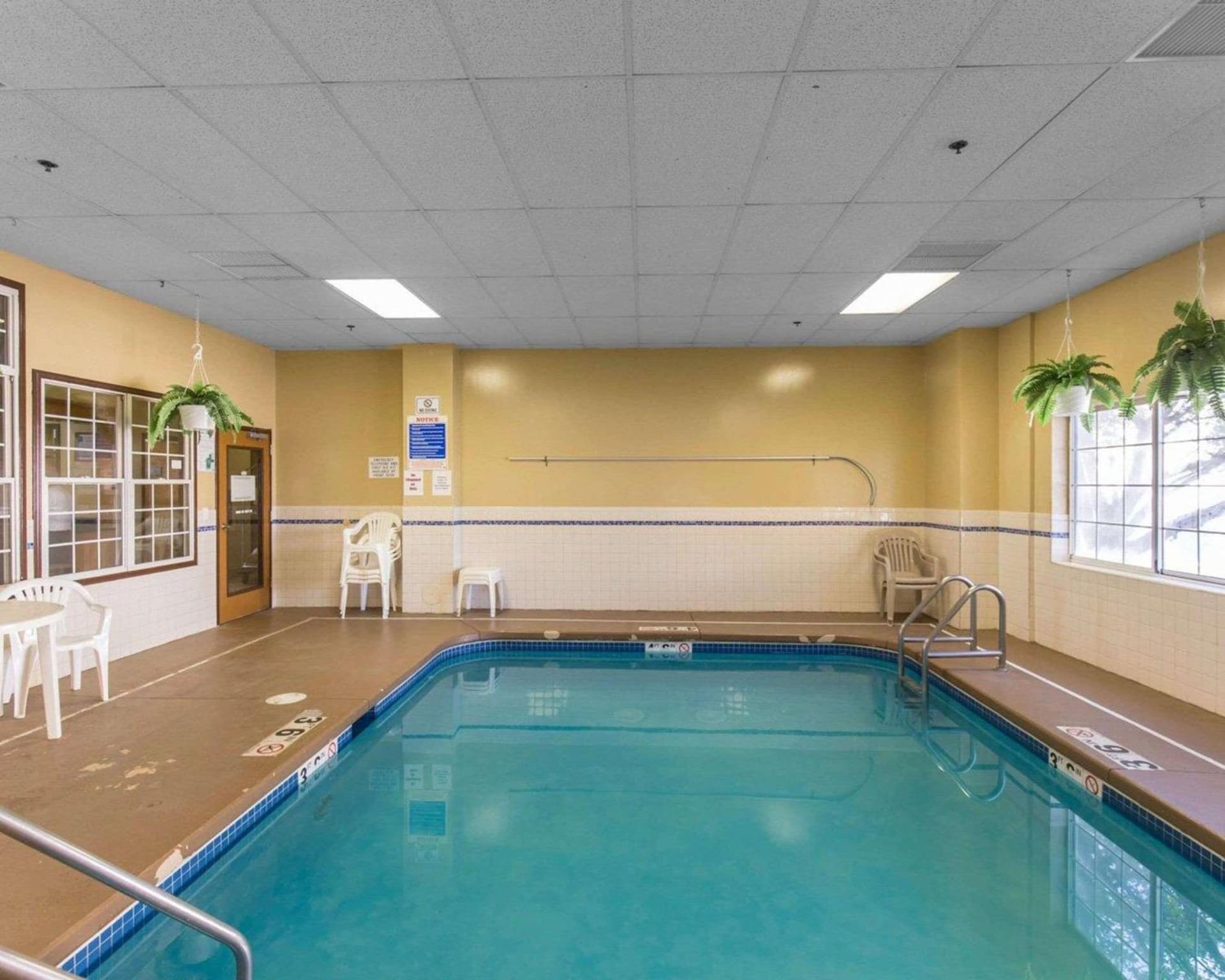 AmericInn by Wyndham Cedar Rapids North gallery photo in Cedar Rapids, IA — image 35