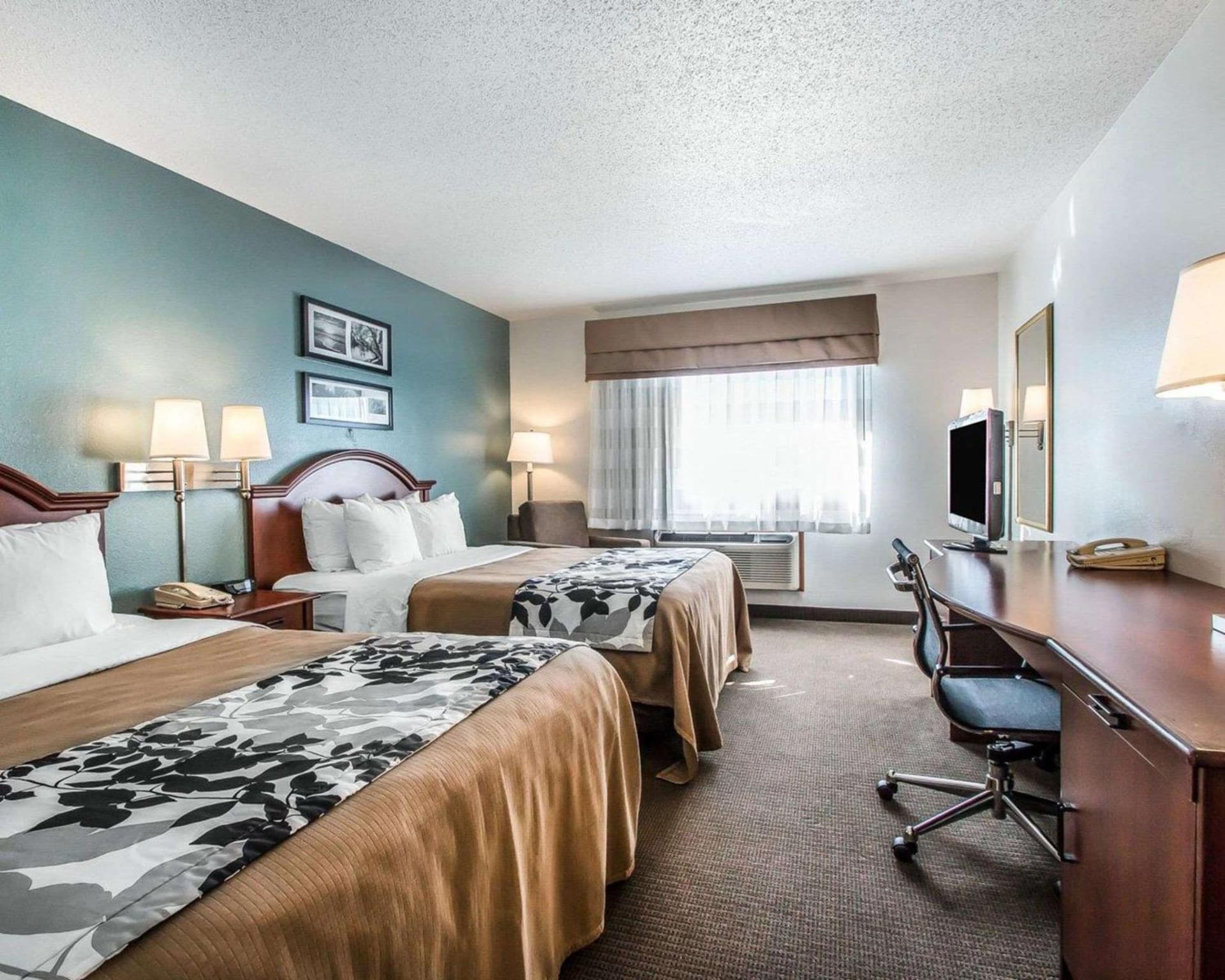 Sleep Inn & Suites Mount Vernon gallery photo in Mount Vernon, IA — image 35