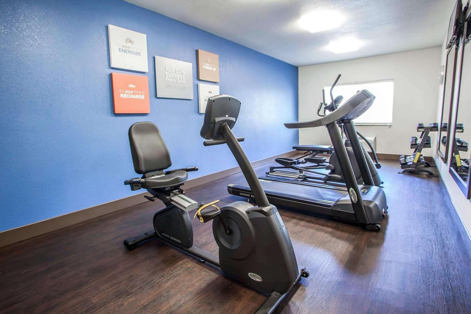 Comfort Suites Peoria I-74 gallery photo in Peoria, IL — image 14