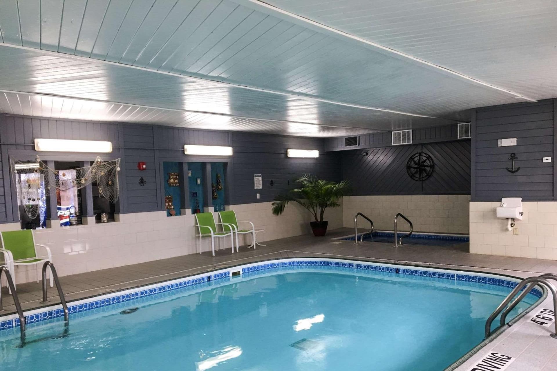 Quality Inn & Suites Lincoln near I-55 property views in Lincoln, IL — gallery photo 3