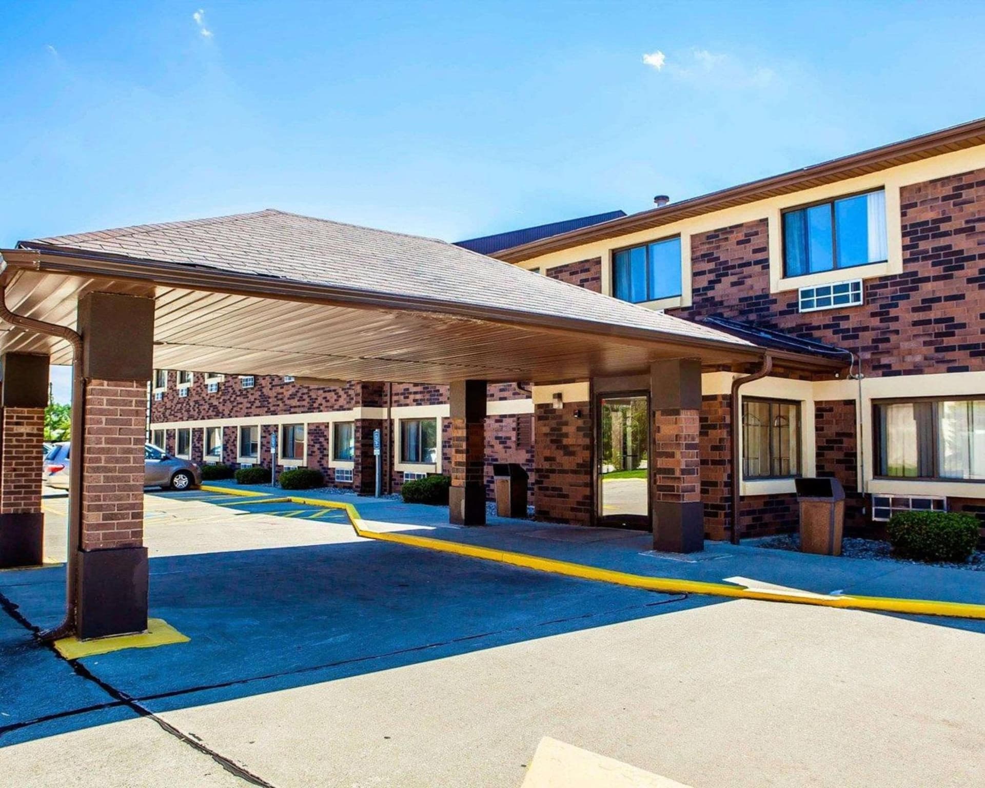 Quality Inn & Suites Champaign North - Urbana gallery photo in Champaign, IL — image 13