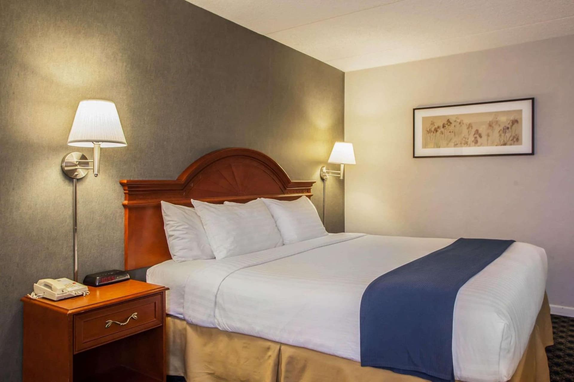 Quality Inn & Suites St Charles -West Chicago gallery photo in Saint Charles, IL — image 25