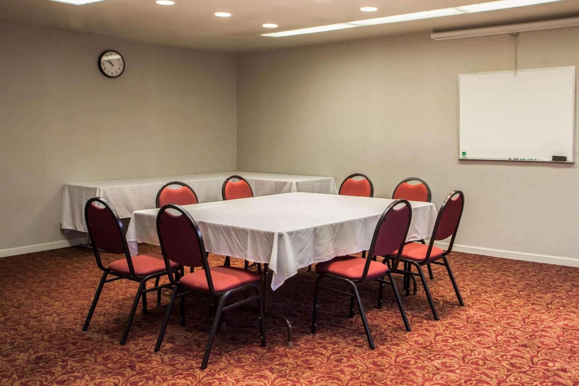 Quality Inn & Suites St Charles -West Chicago gallery photo in Saint Charles, IL — image 6