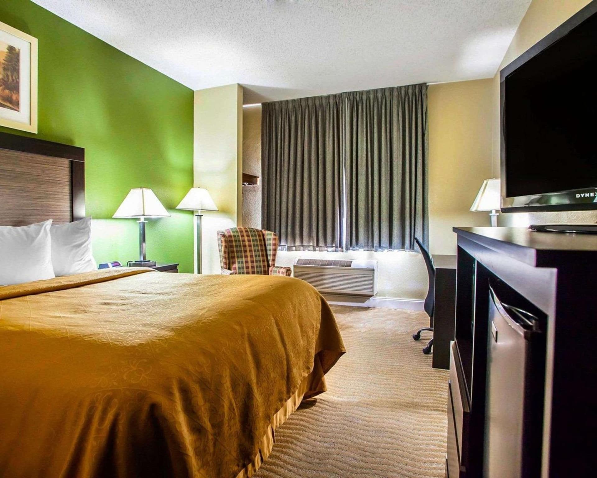 Quality Inn & Suites Champaign North - Urbana gallery photo in Champaign, IL — image 22