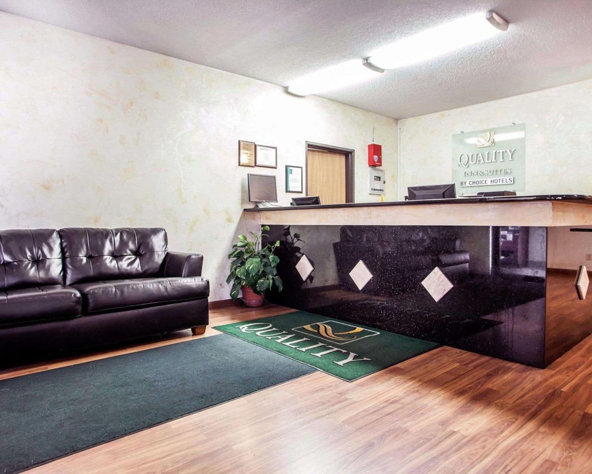Quality Inn & Suites Champaign North - Urbana gallery photo in Champaign, IL — image 27