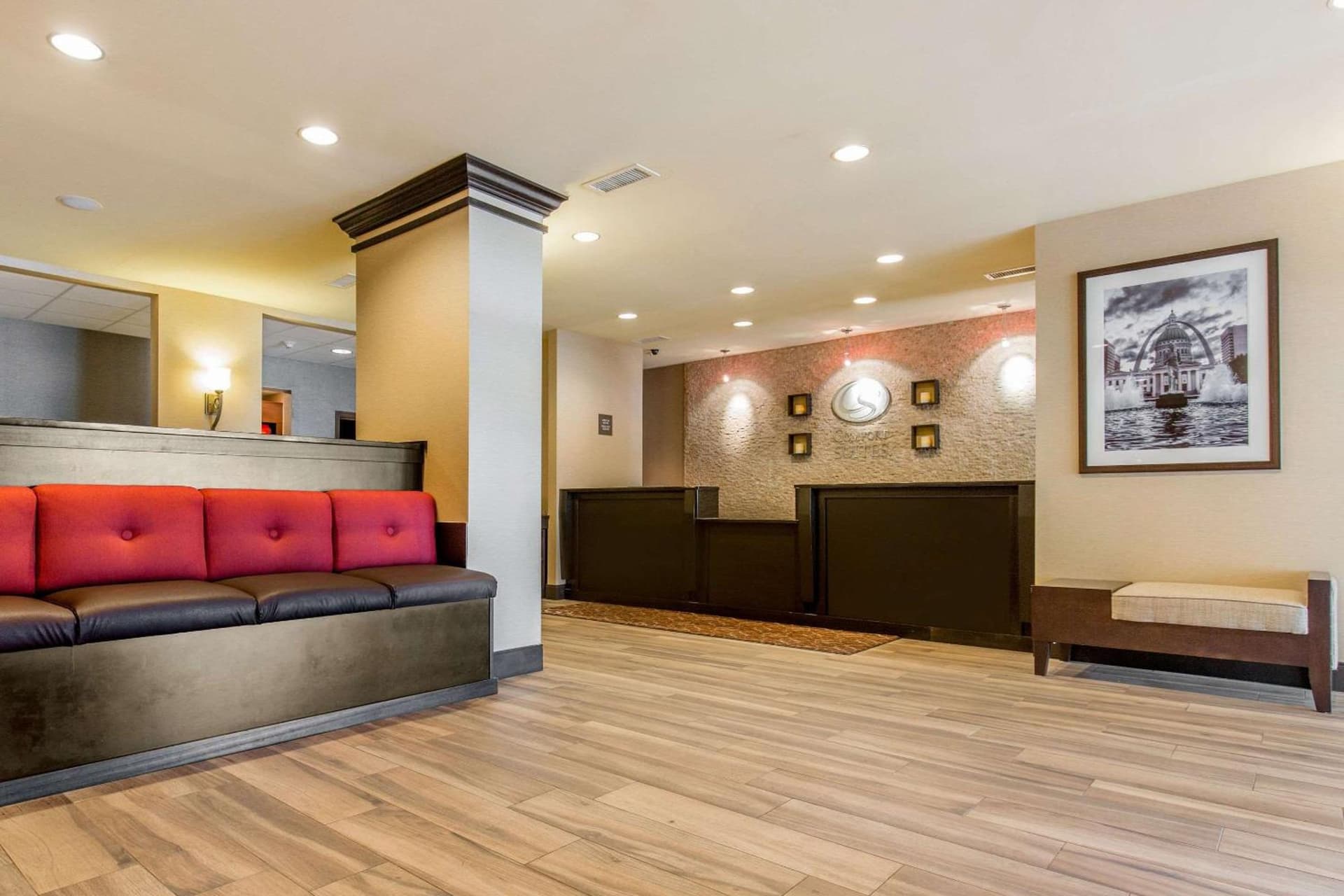 Comfort Suites Fairview Heights Saint Louis property views in Fairview Heights, IL — gallery photo 3