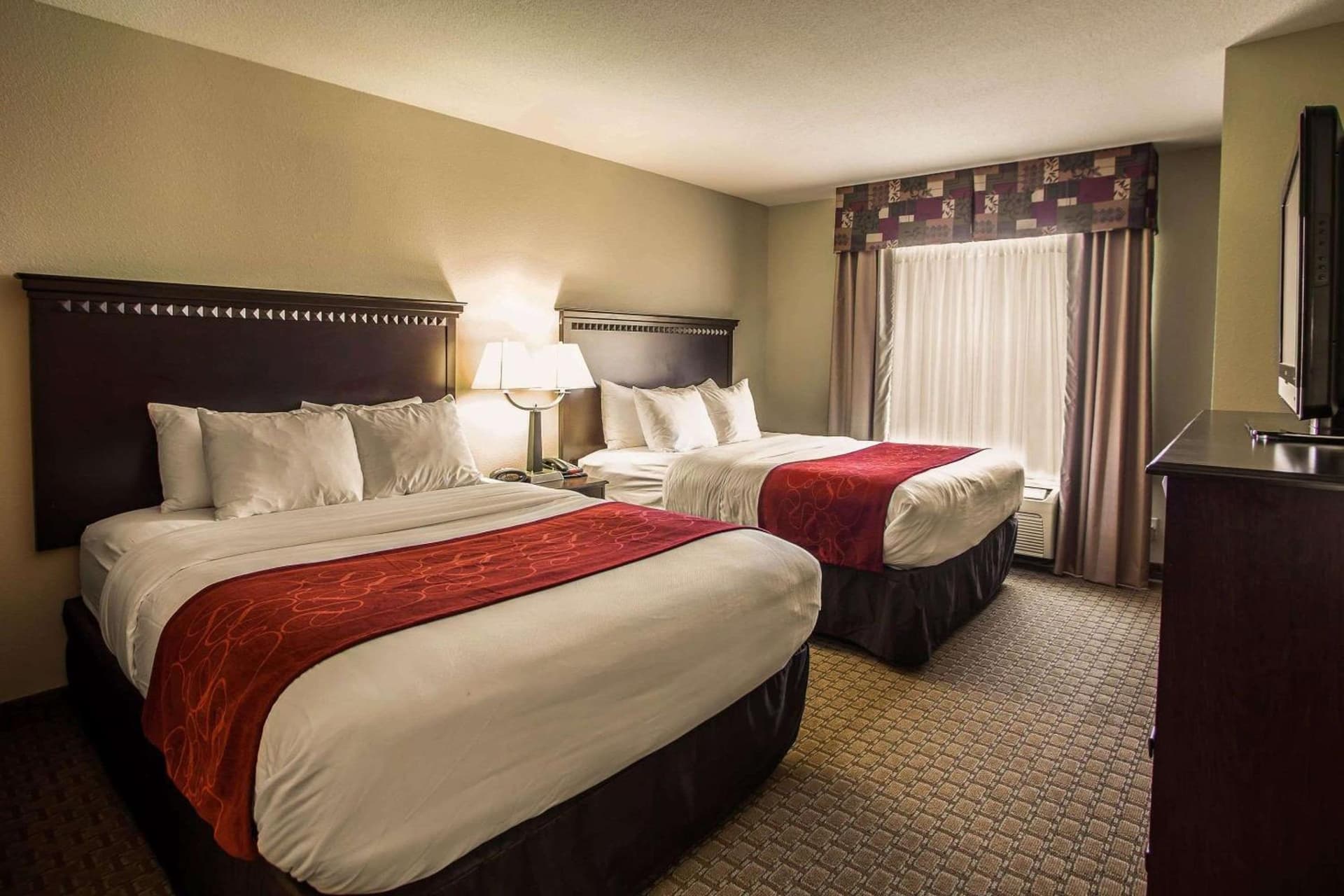Comfort Suites Bloomington I-55 and I-74 gallery photo in Bloomington, IL — image 39