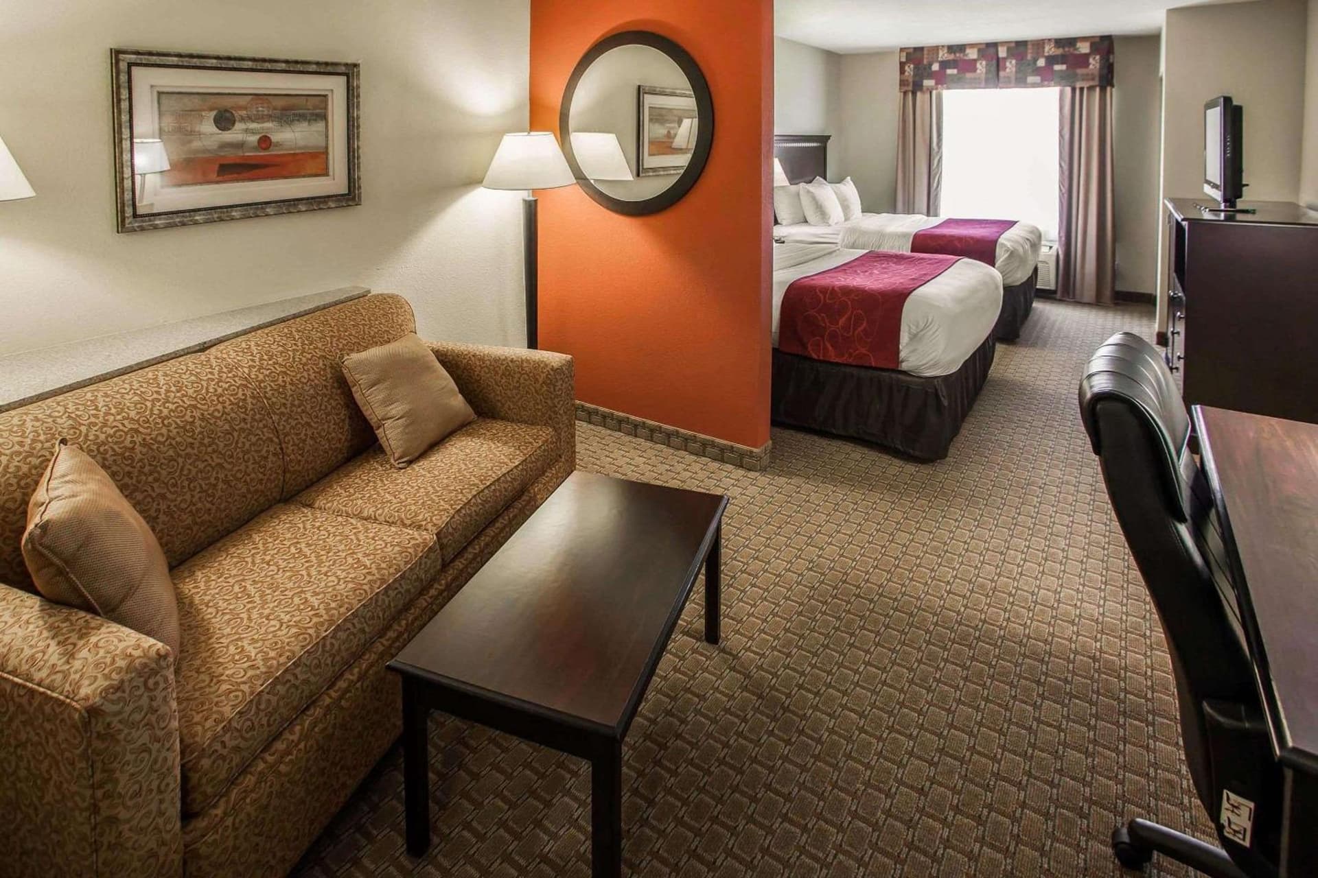 Comfort Suites Bloomington I-55 and I-74 gallery photo in Bloomington, IL — image 32