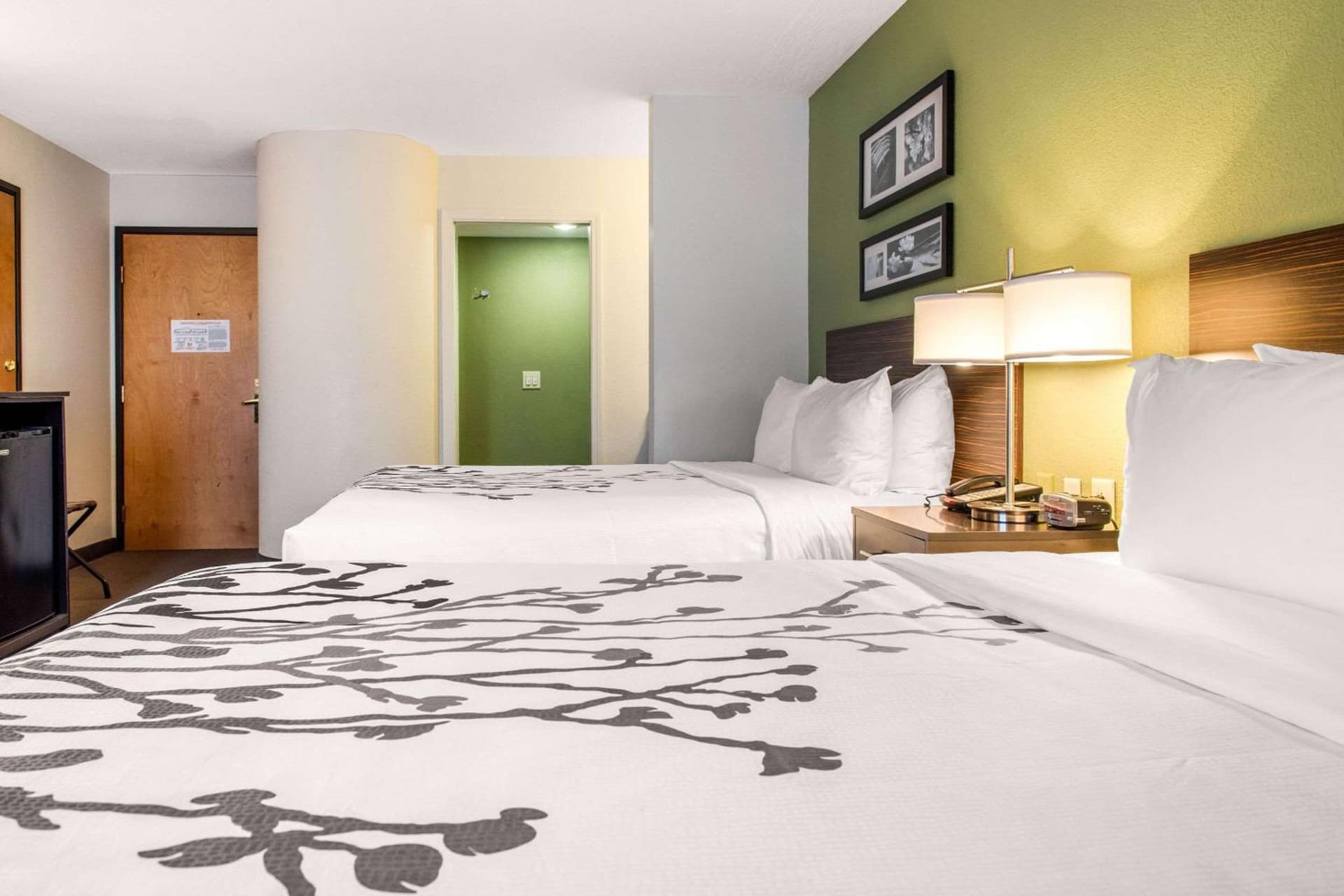 Sleep Inn & Suites Columbus South gallery photo in Columbus, IN — image 23