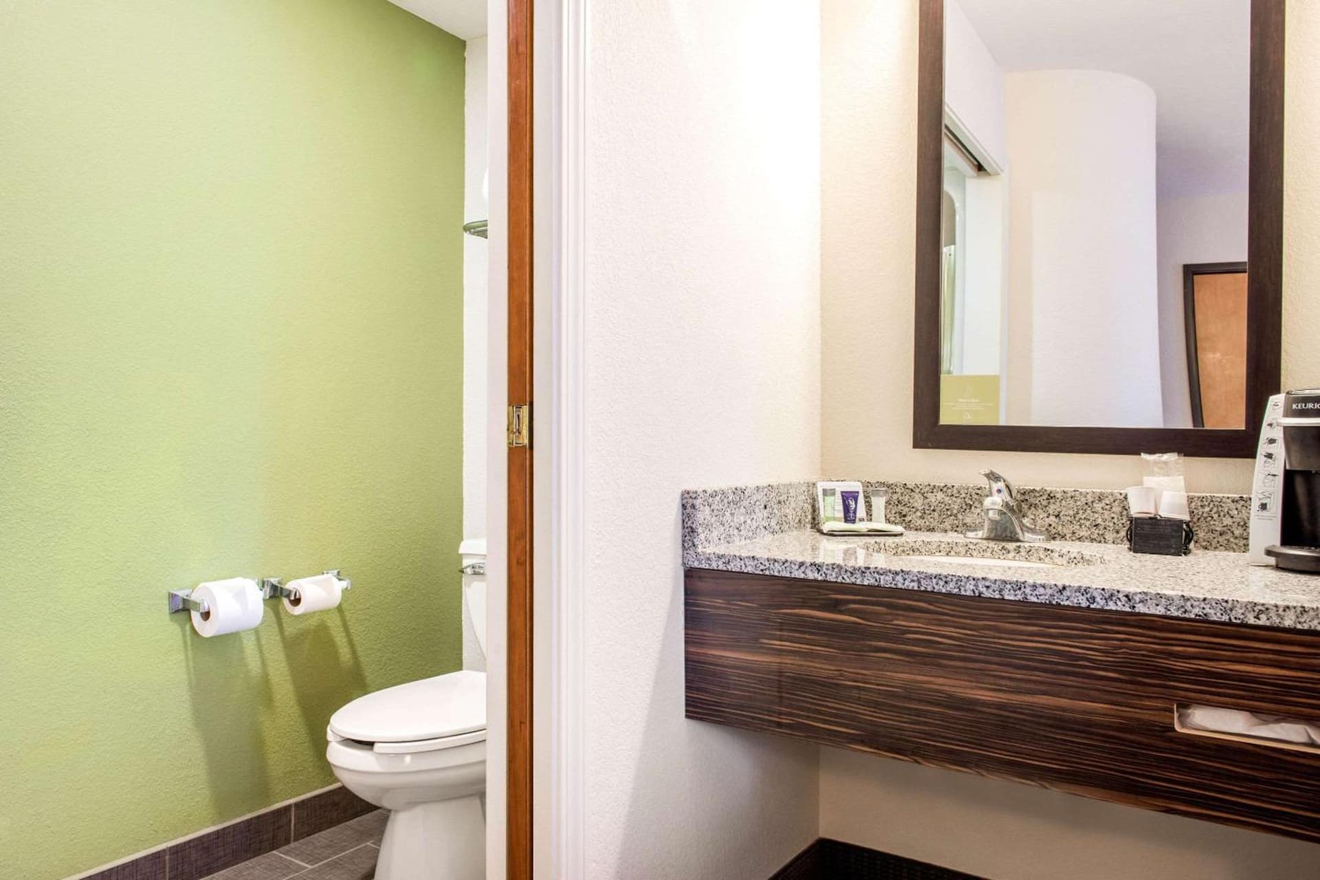 Sleep Inn & Suites Columbus South gallery photo in Columbus, IN — image 36