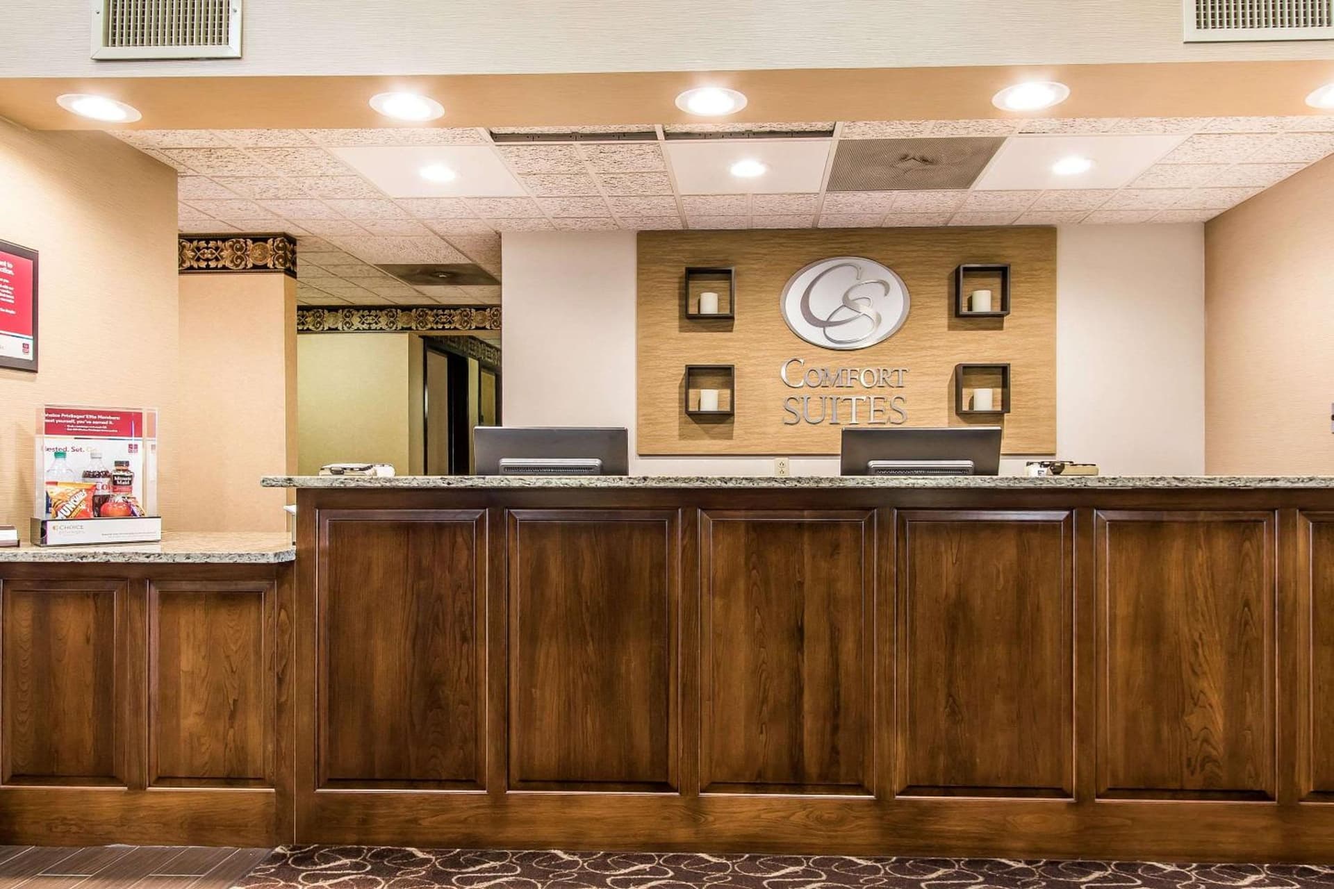 Comfort Suites Effingham Central property views in Effingham, IL — gallery photo 3