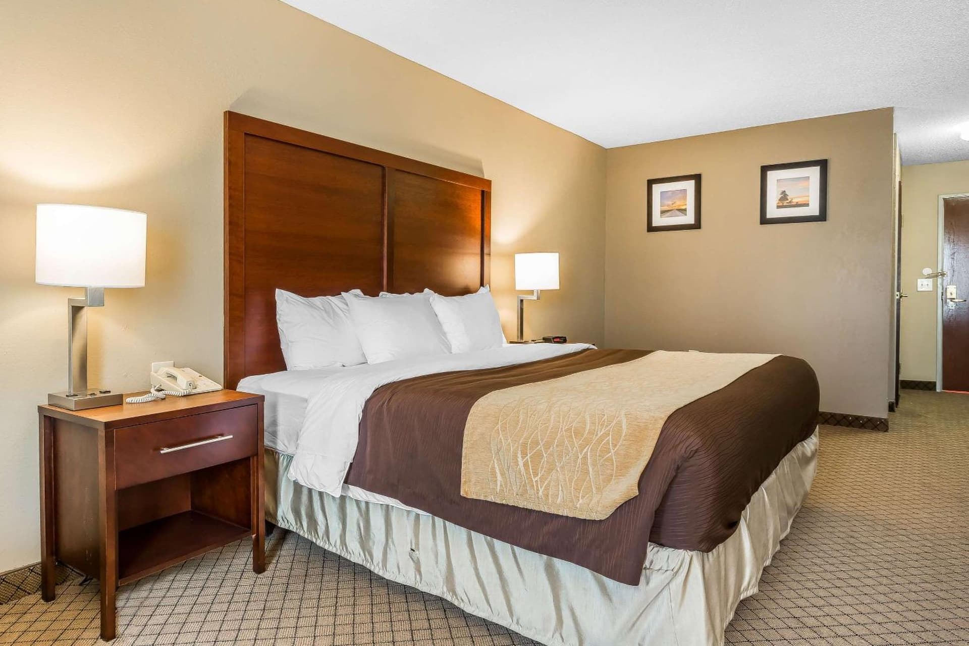 Comfort Inn & Suites Mishawaka-South Bend gallery photo in South Bend, IN — image 32