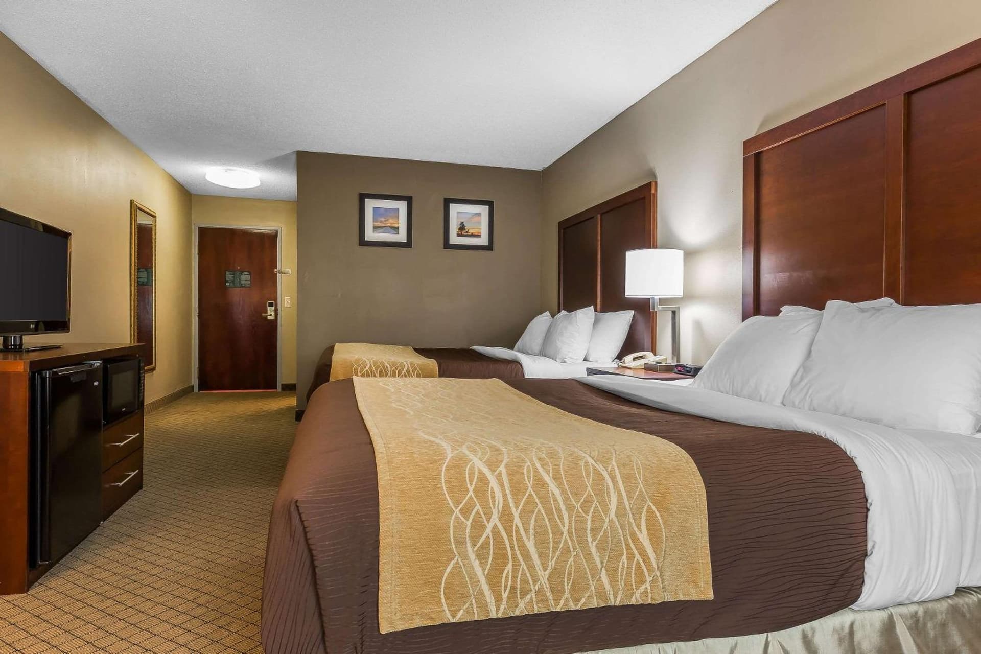 Comfort Inn & Suites Mishawaka-South Bend gallery photo in South Bend, IN — image 19