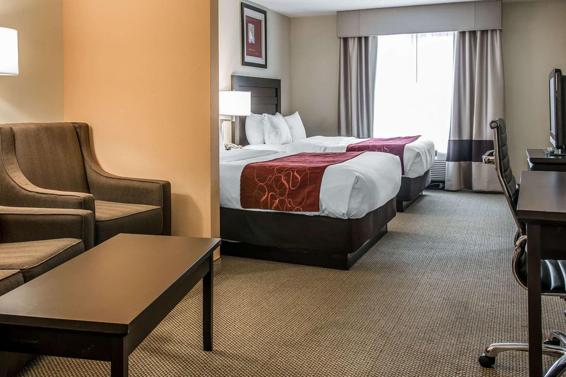 Comfort Suites South Bend Near Casino gallery photo in South Bend, IN — image 4