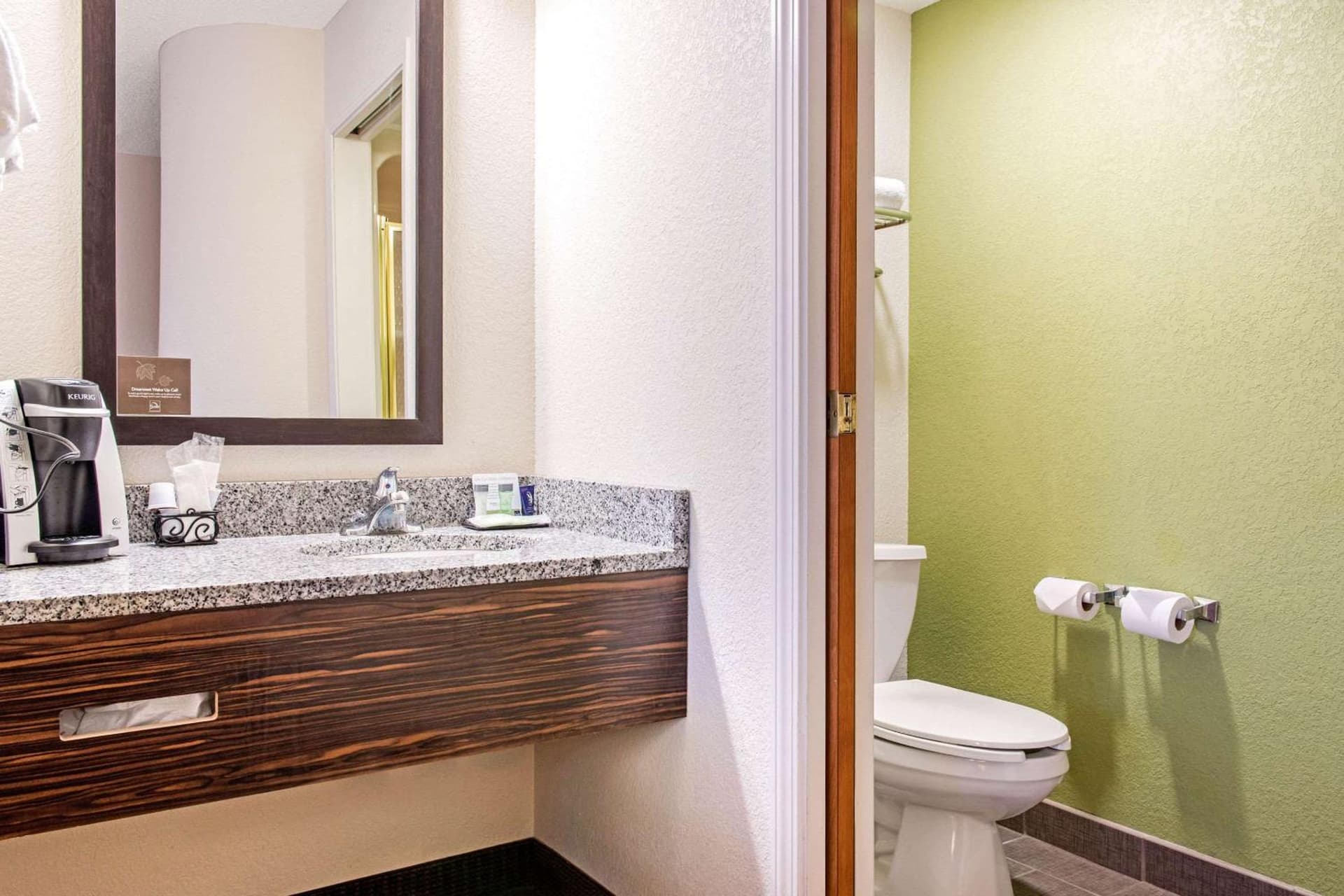 Sleep Inn & Suites Columbus South gallery photo in Columbus, IN — image 5