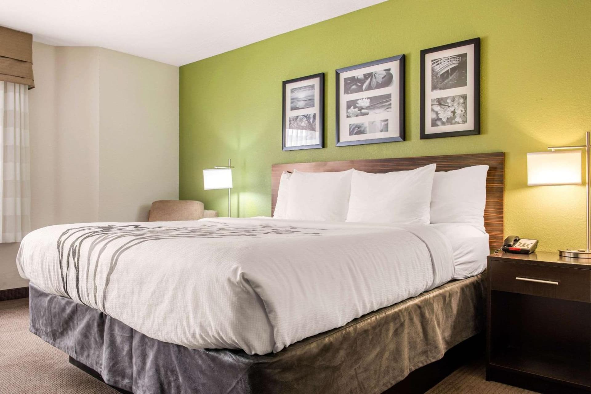 Sleep Inn & Suites Columbus South gallery photo in Columbus, IN — image 16