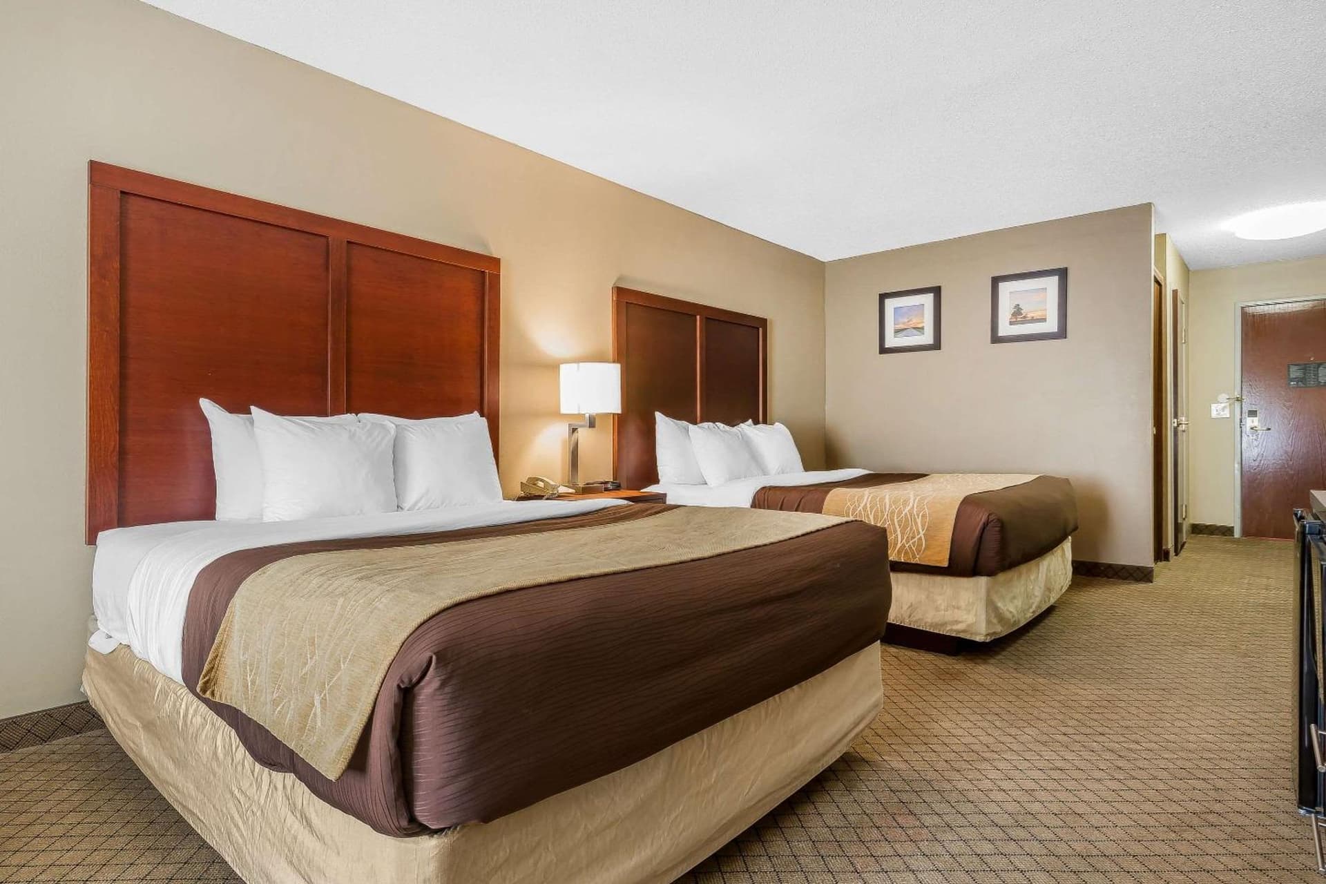 Comfort Inn & Suites Mishawaka-South Bend gallery photo in South Bend, IN — image 37