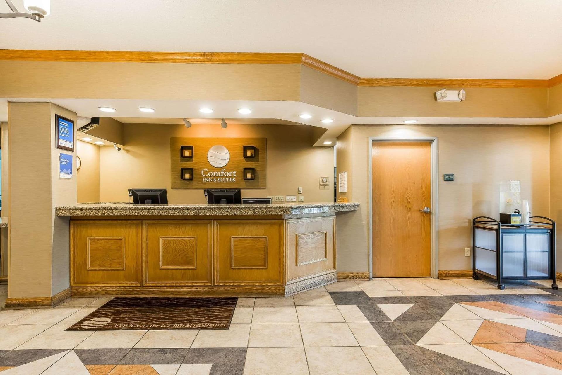 Comfort Inn & Suites Mishawaka-South Bend gallery photo in South Bend, IN — image 8
