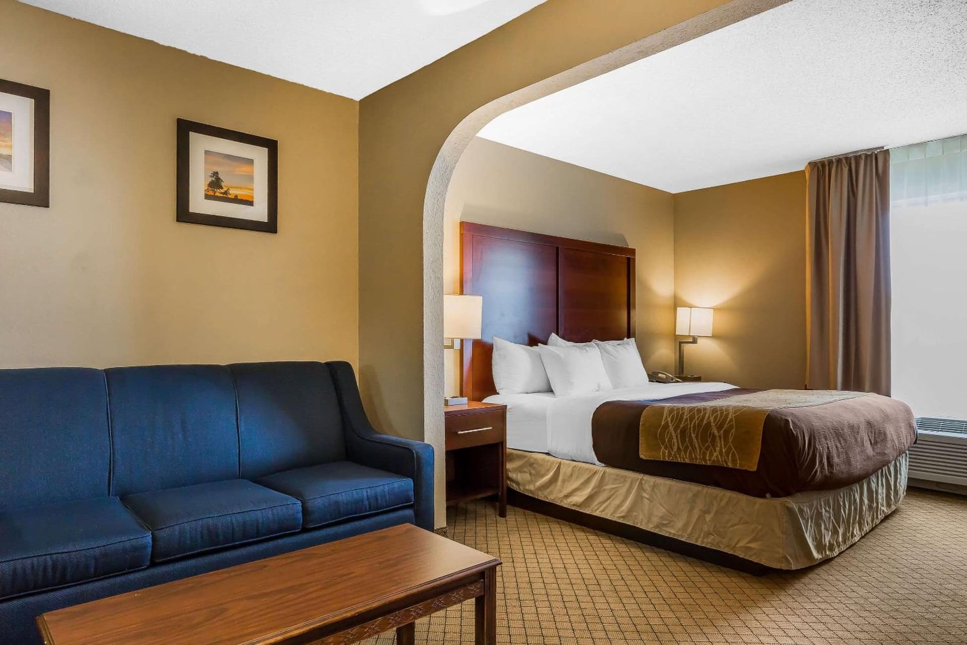 Comfort Inn & Suites Mishawaka-South Bend gallery photo in South Bend, IN — image 36