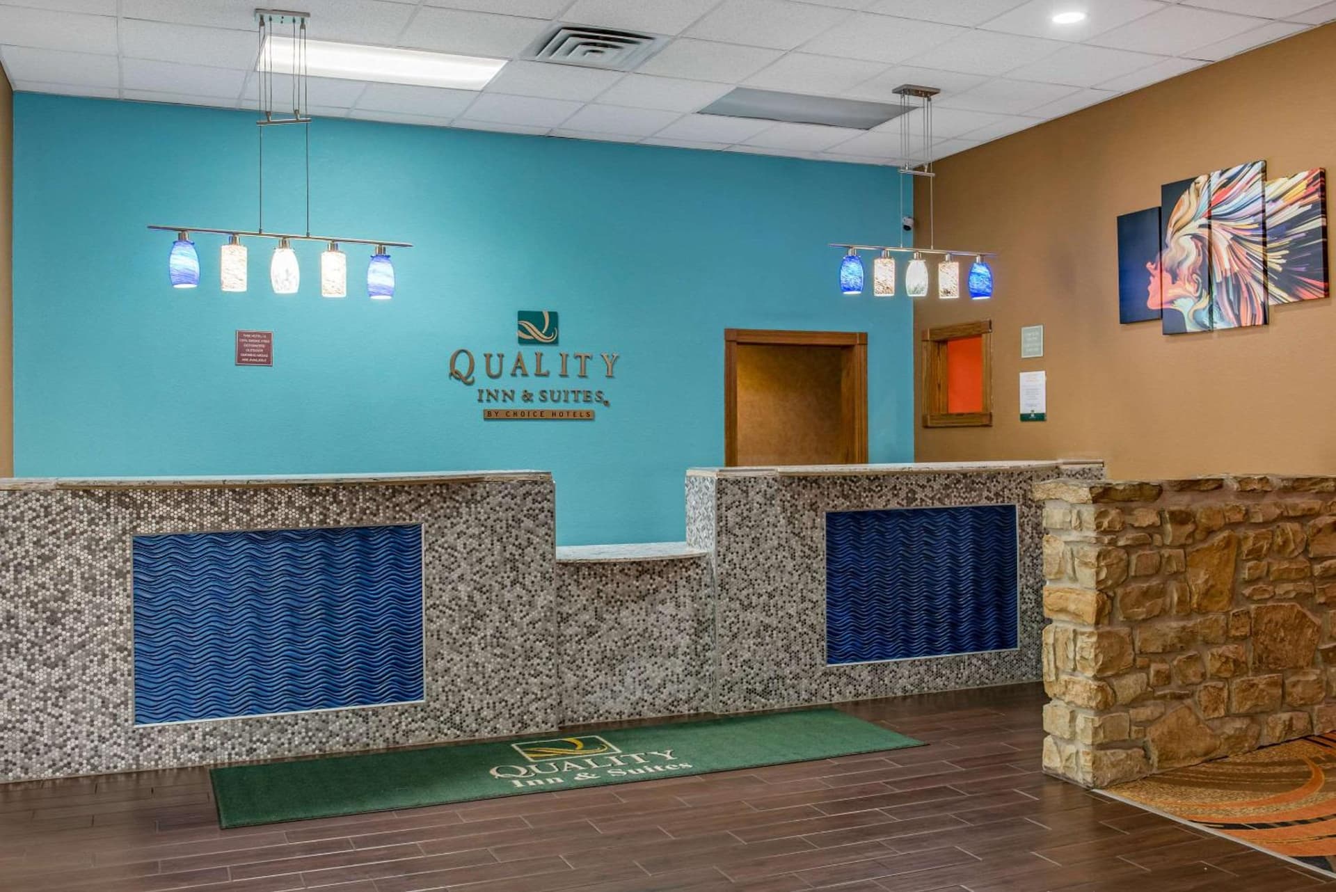 Quality Inn & Suites Bedford West property views in Bedford, IN — gallery photo 3