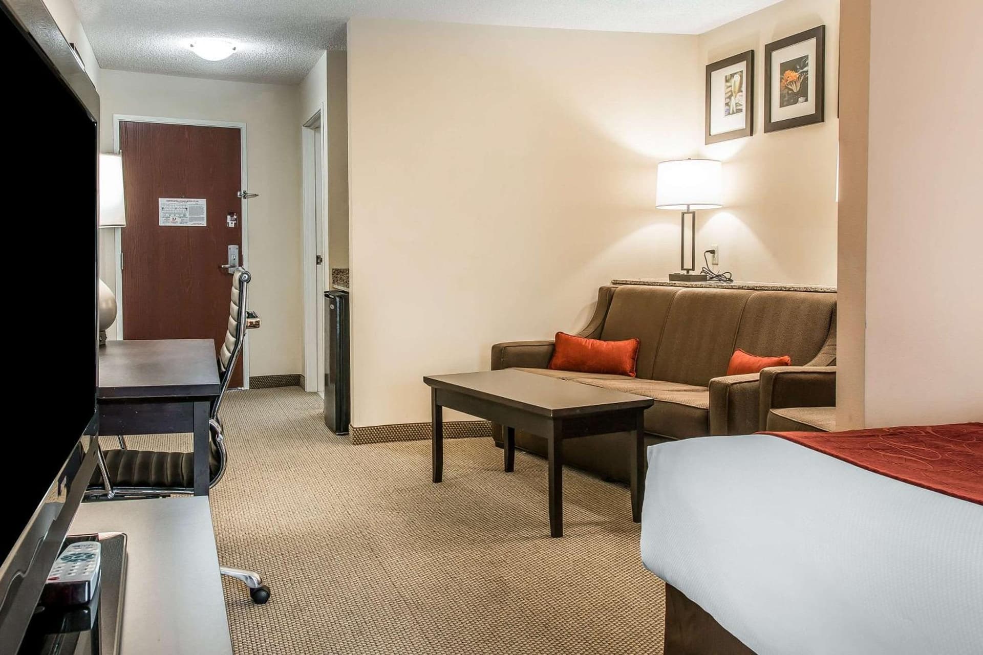 Comfort Suites South Bend Near Casino gallery photo in South Bend, IN — image 10