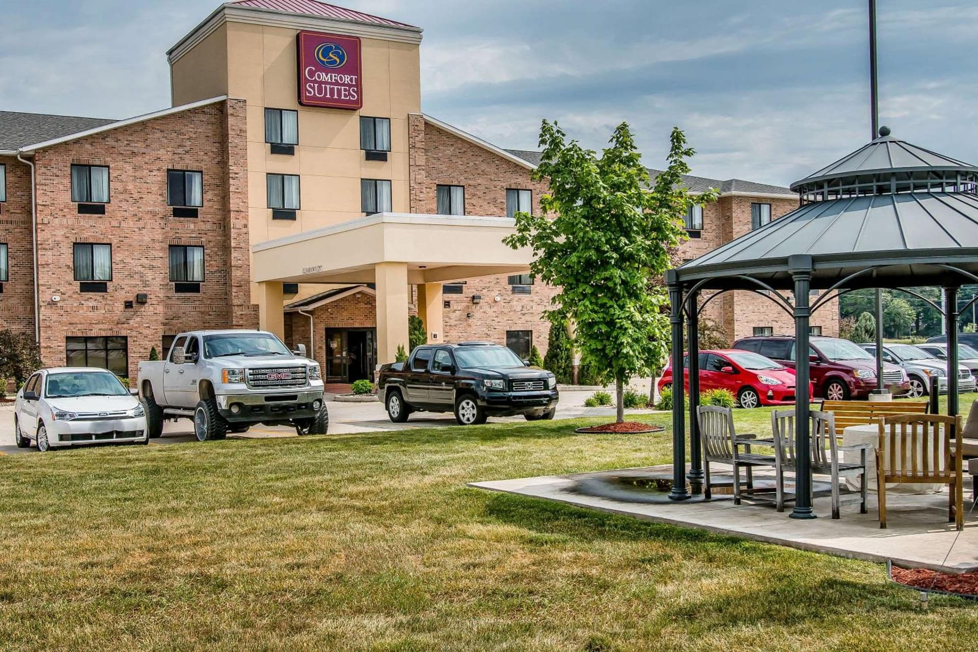 Comfort Suites South Bend Near Casino property views in South Bend, IN — gallery photo 3