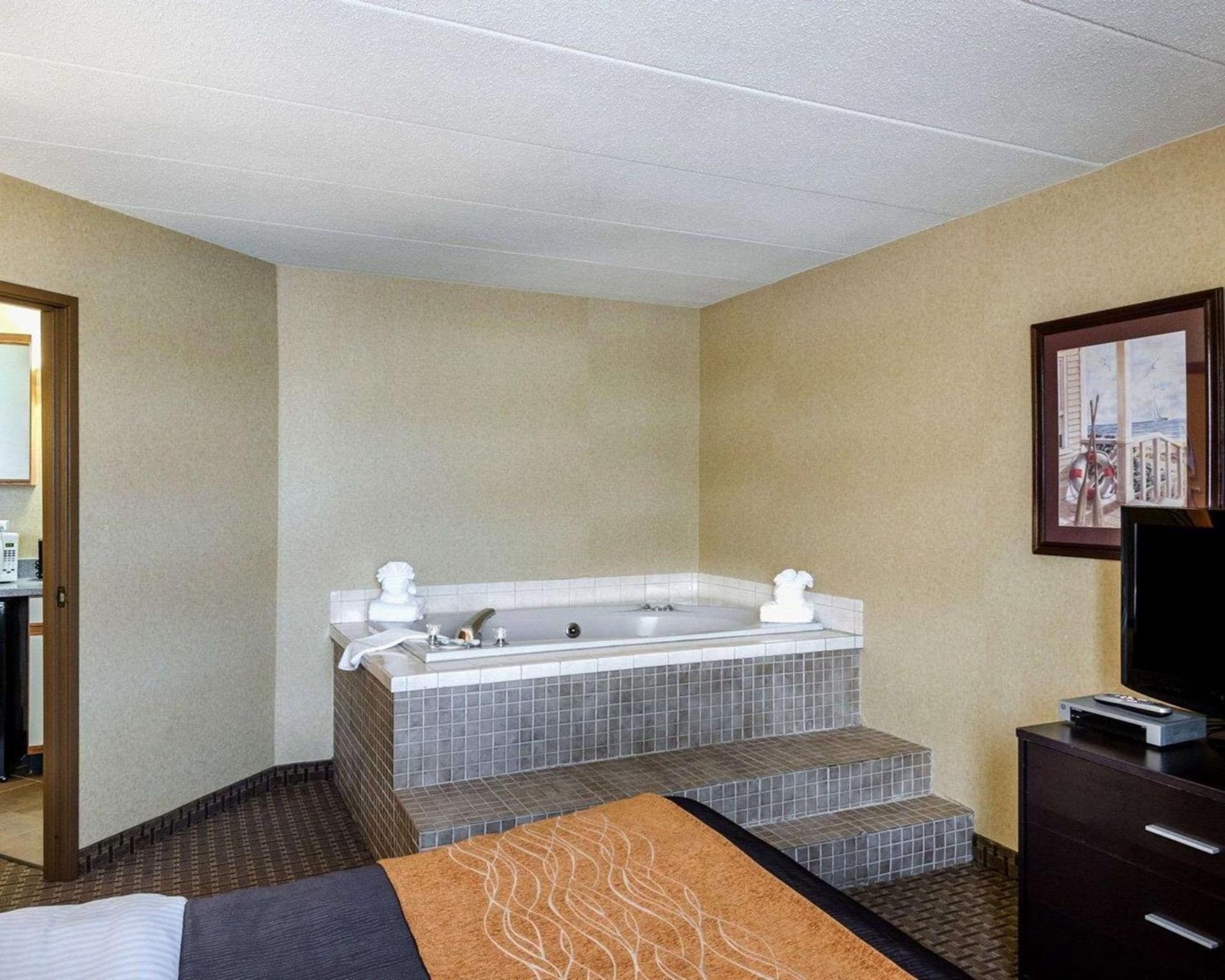 Holiday Inn Express - Fall River North gallery photo in Fall River, MA — image 28