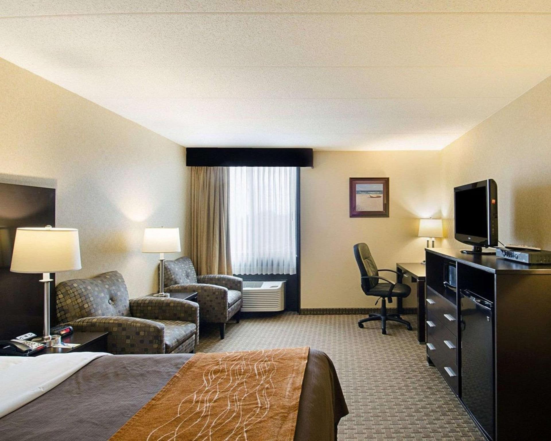 Holiday Inn Express - Fall River North gallery photo in Fall River, MA — image 35