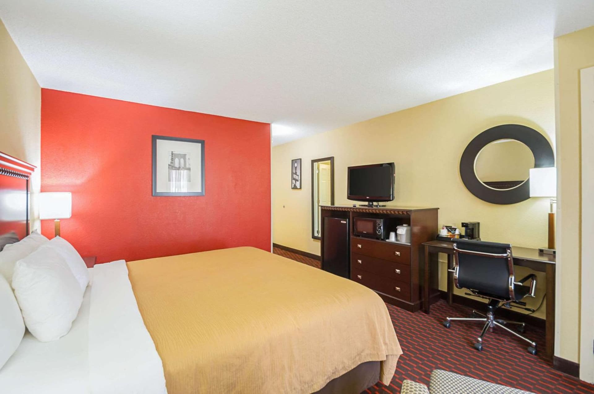 Quality Inn & Suites Hagerstown gallery photo in Hagerstown, MD — image 17