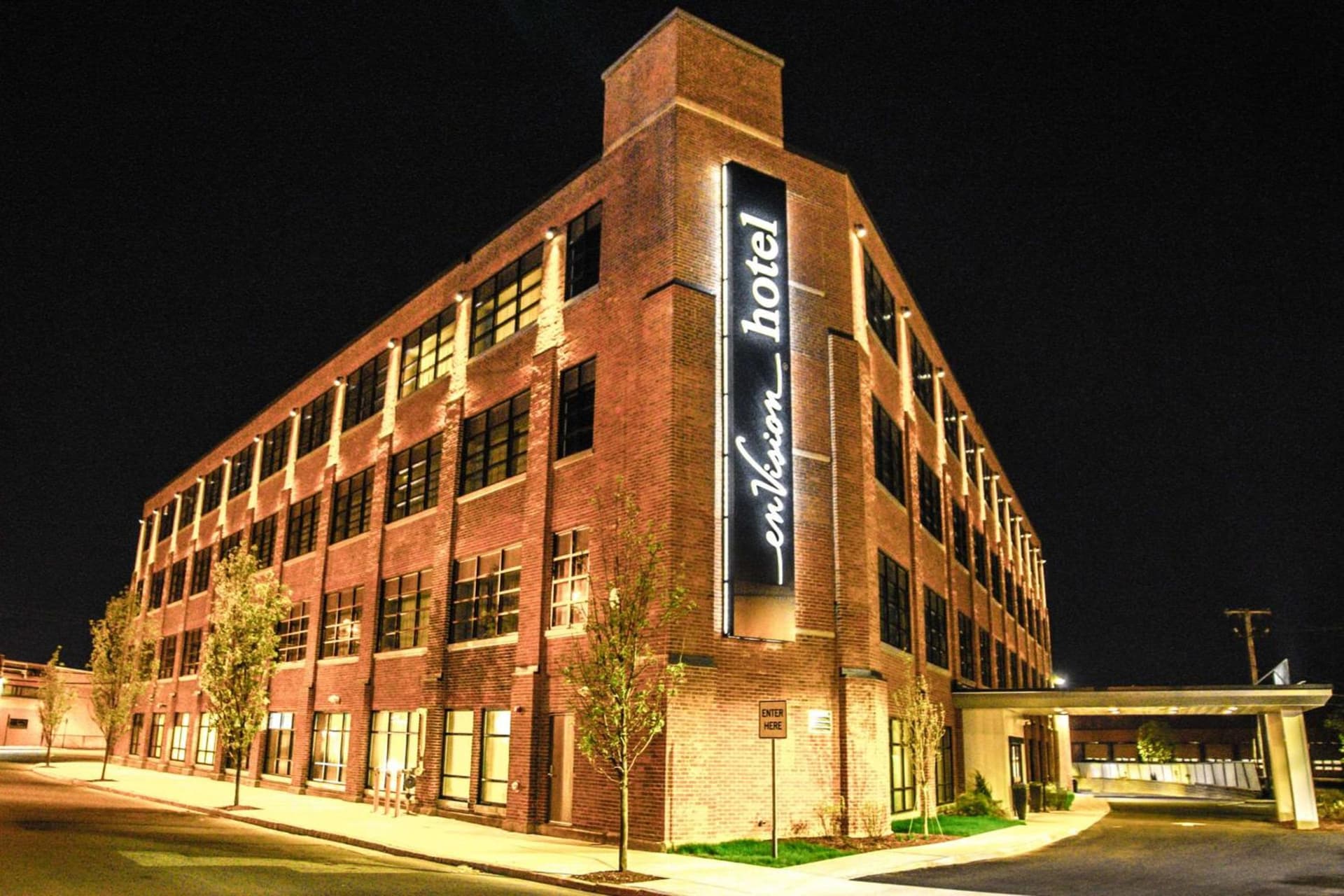 enVision Hotel Boston-Everett featured exterior or lobby in Boston, MA — similar hotel