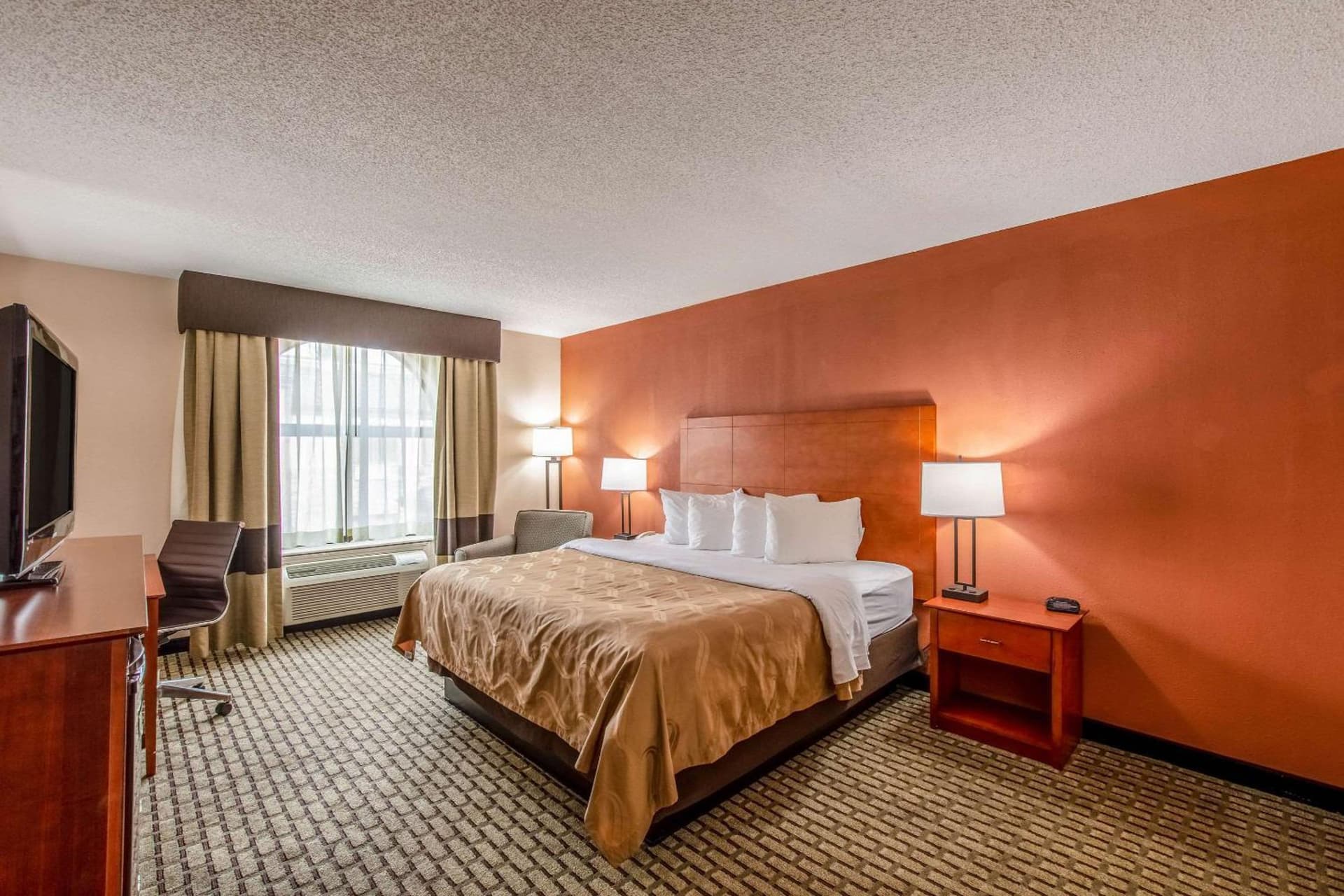 Country Inn & Suites by Radisson, Muskegon, MI gallery photo in Muskegon, MI — image 24