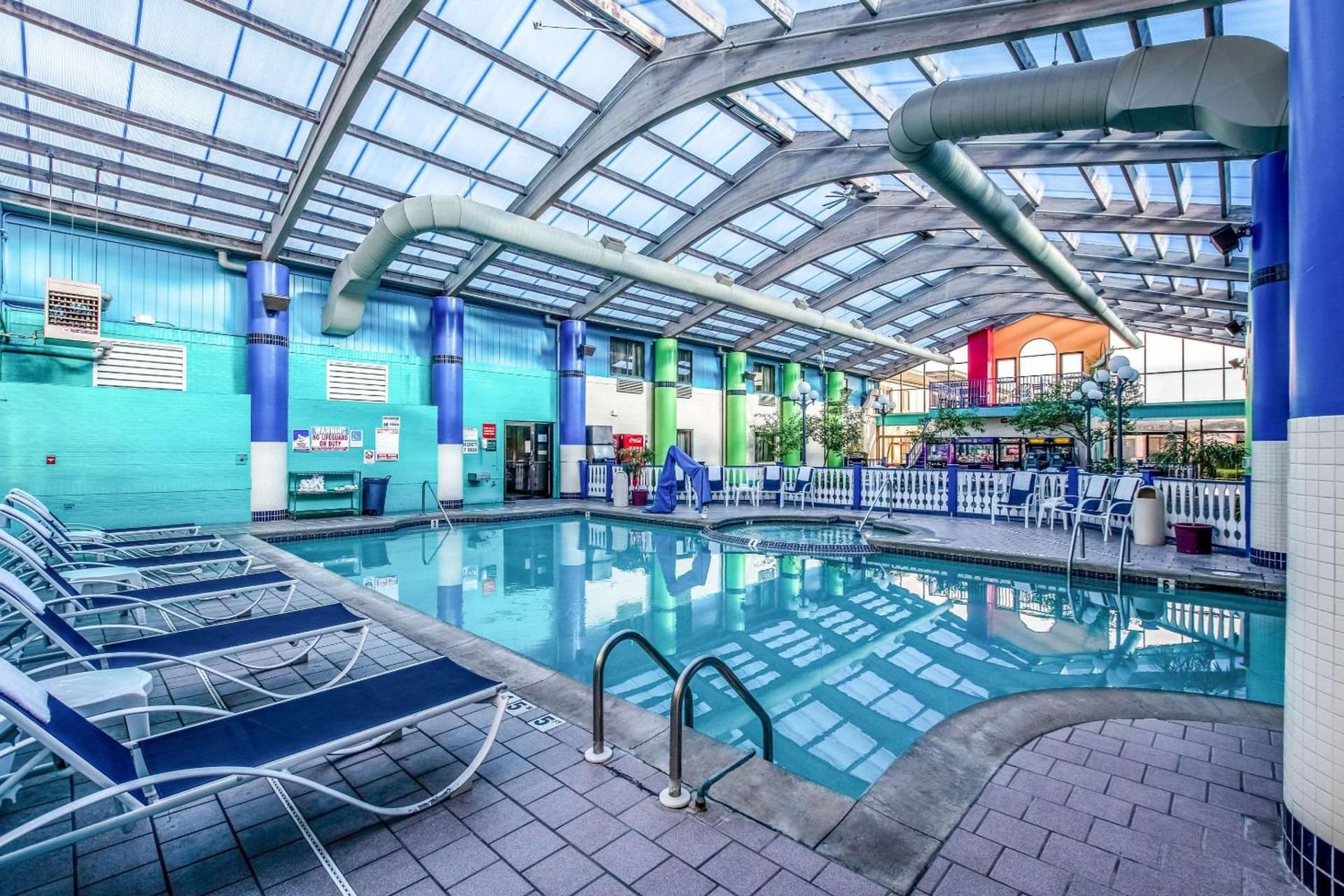 Country Inn & Suites by Radisson, Muskegon, MI gallery photo in Muskegon, MI — image 15