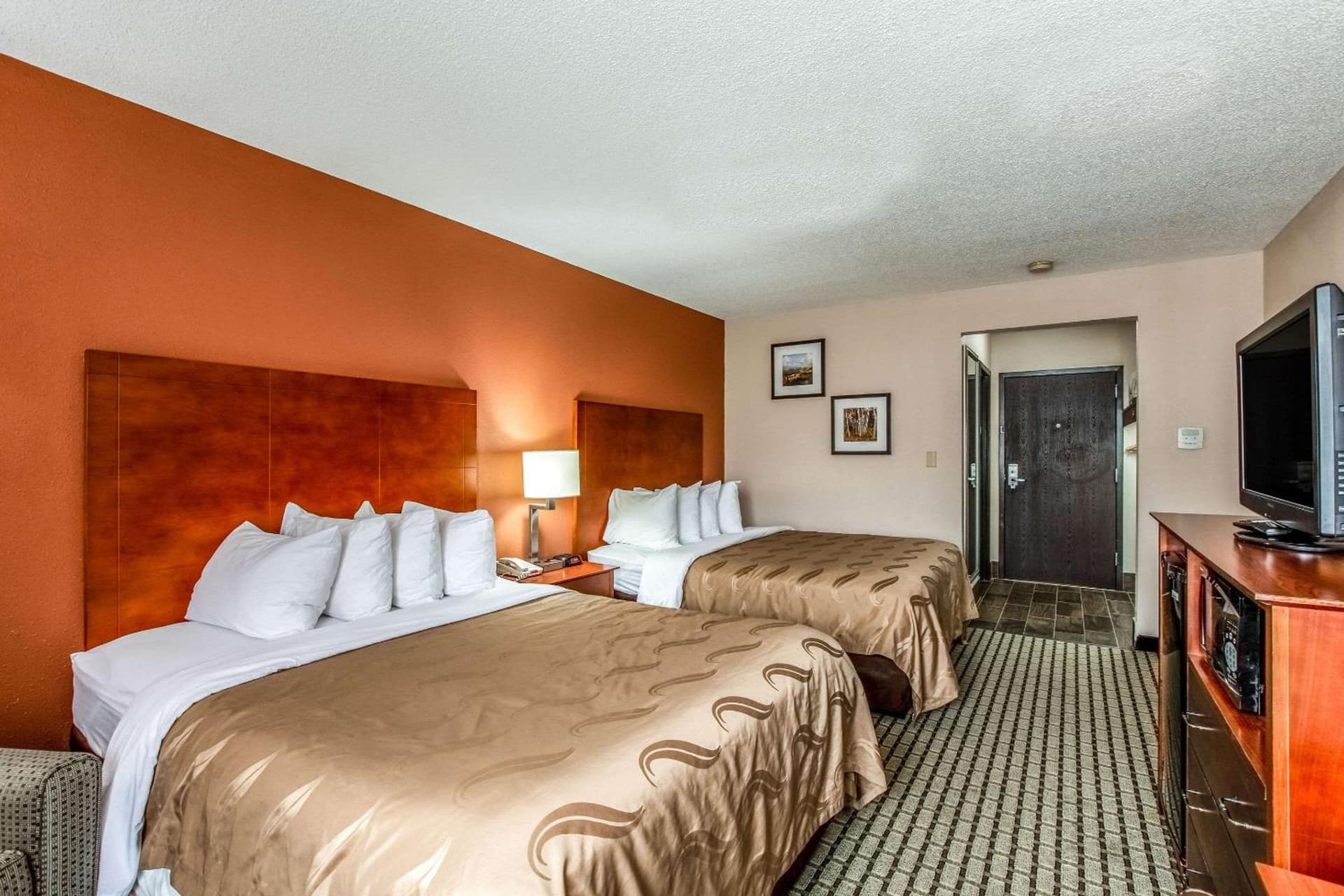 Country Inn & Suites by Radisson, Muskegon, MI gallery photo in Muskegon, MI — image 8