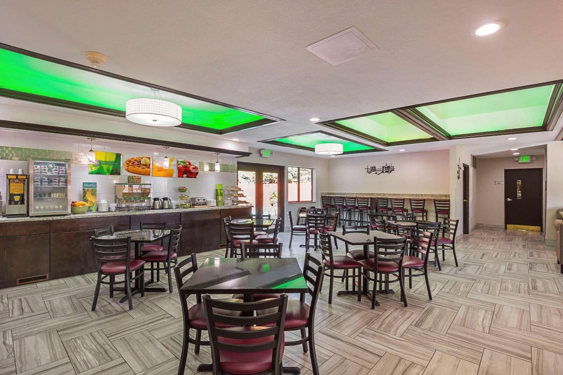 AmericInn by Wyndham Holland MI gallery photo in Holland, MI — image 11