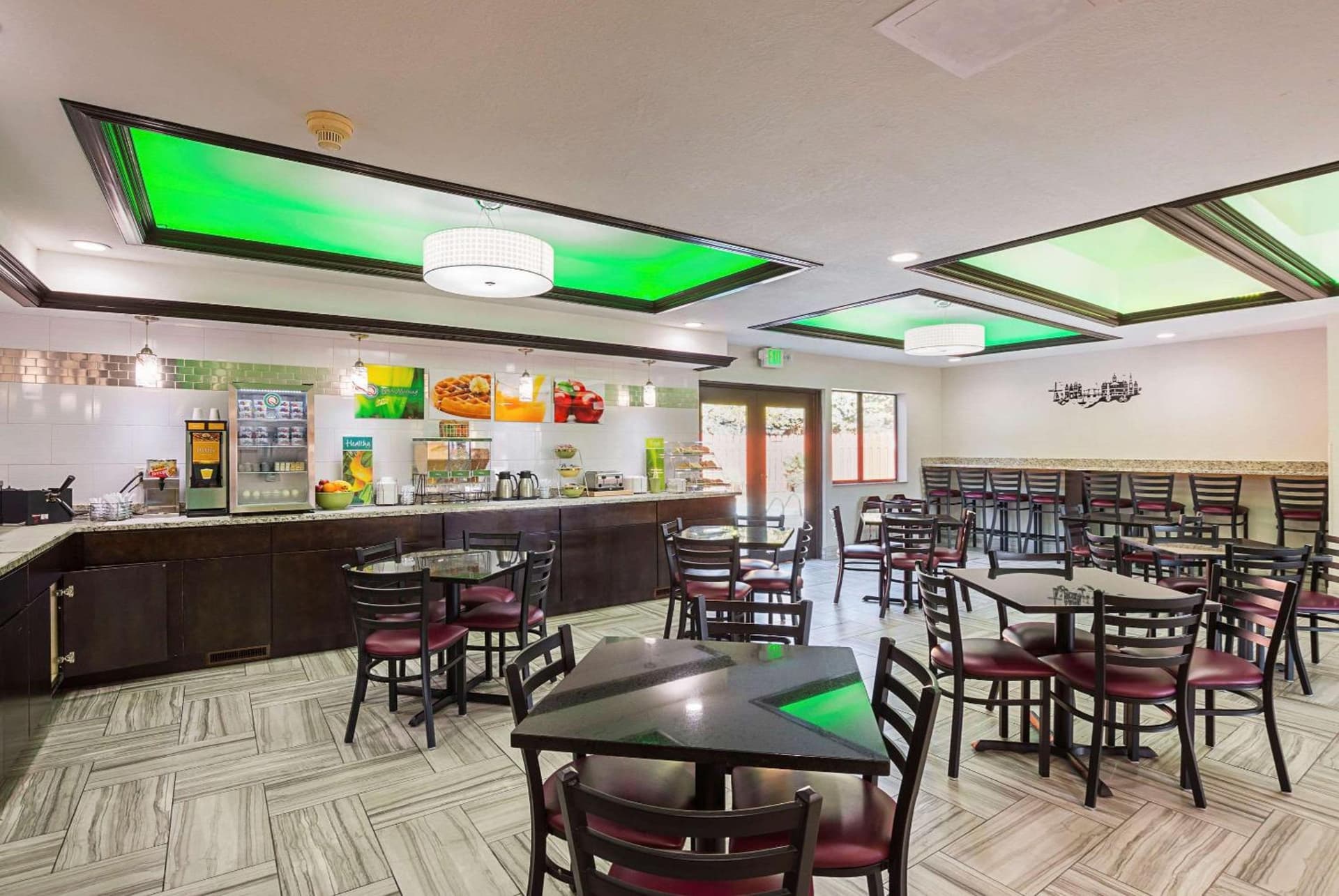 AmericInn by Wyndham Holland MI gallery photo in Holland, MI — image 27